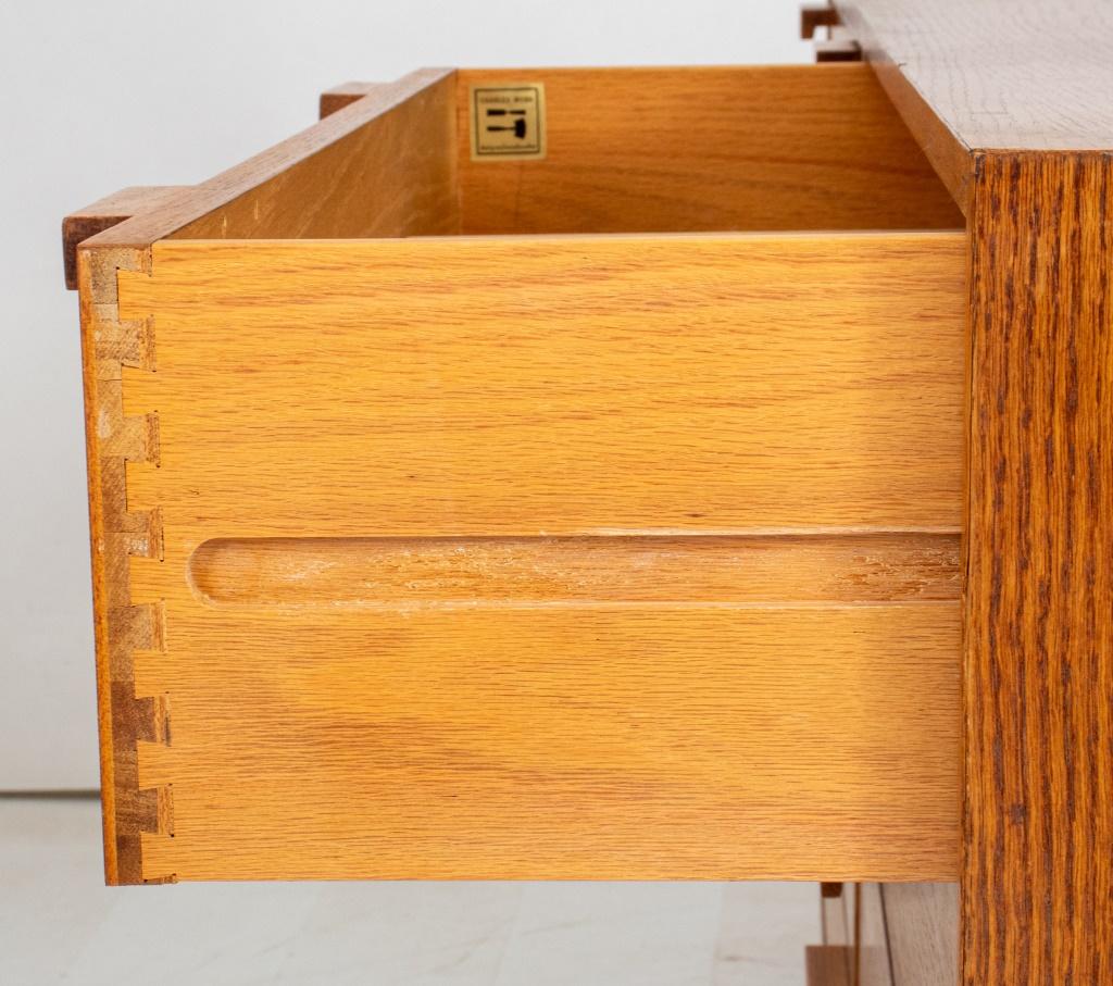 Charles Webb Oak Low Chest of 8 Drawers In Good Condition In Astoria, NY