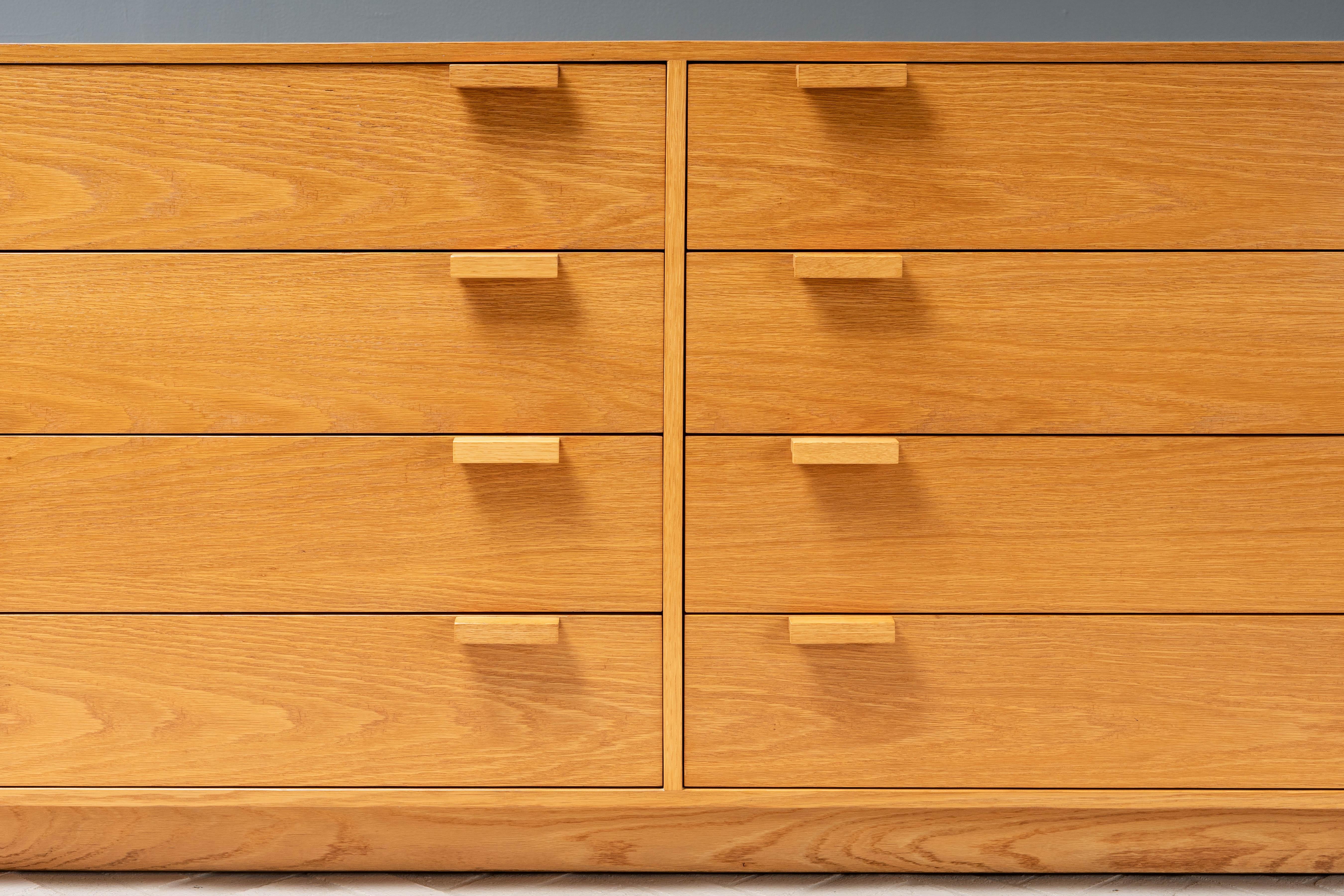 Charles Webb Sixties Series Oak Bureau im Zustand „Gut“ im Angebot in Cambridge, US