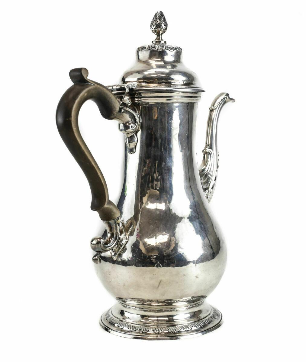 European Charles Wright London George III Sterling Silver Coffee Pot For Sale