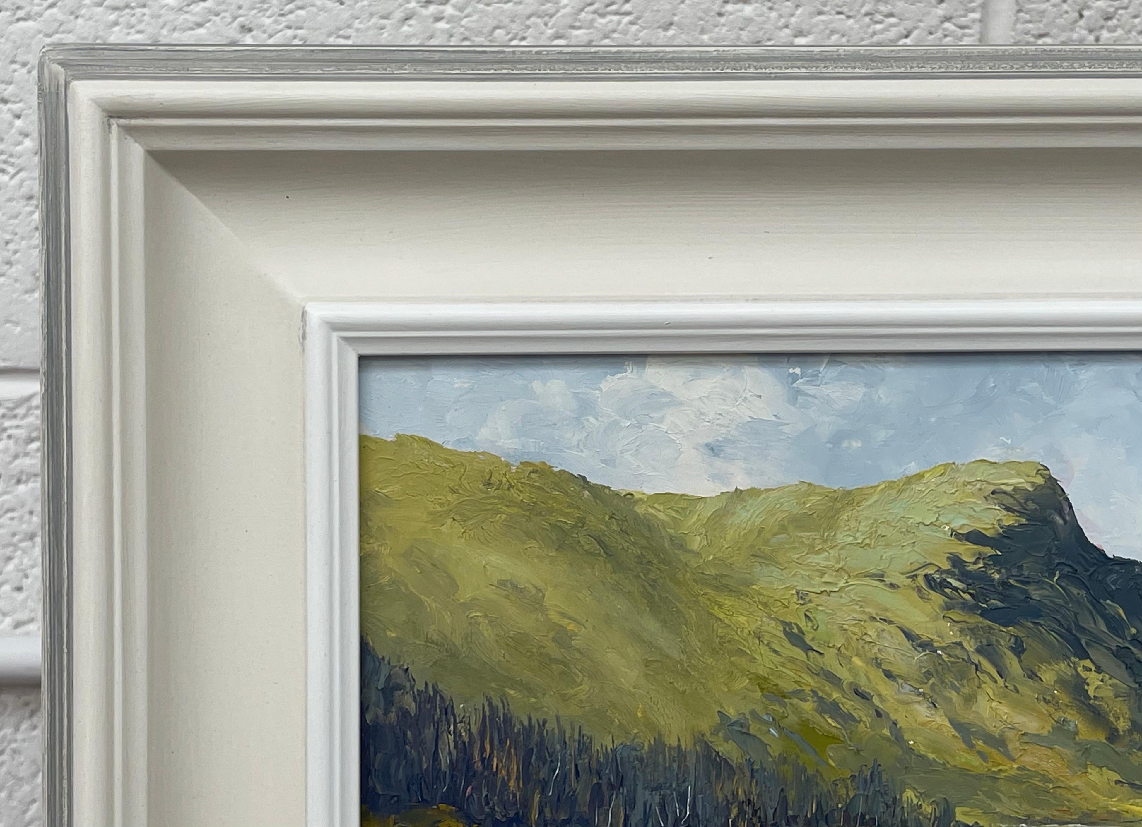 Paisaje lacustre de montaña Pintura al óleo Impasto del artista británico del siglo XX en venta 2