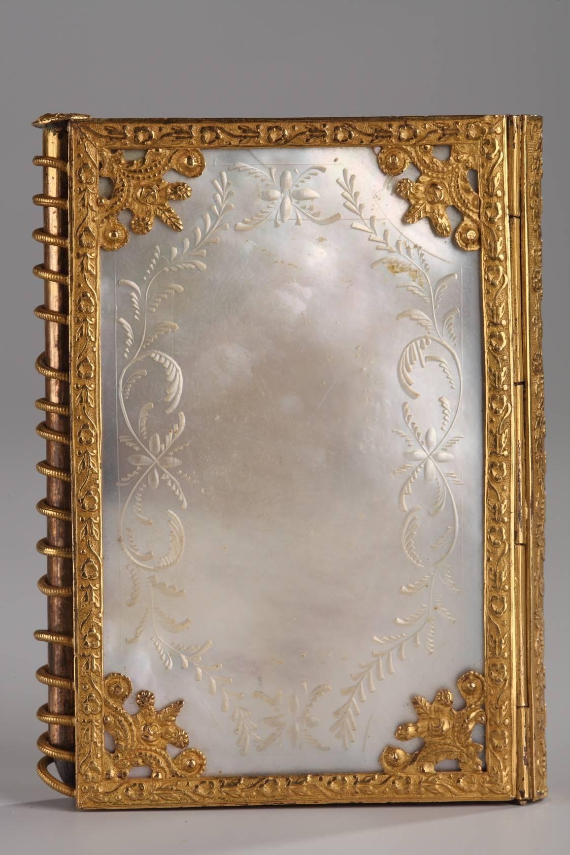 French Charles X Dance Card in Mother-of-Pearl and Bronze, Palais-Royal Work For Sale