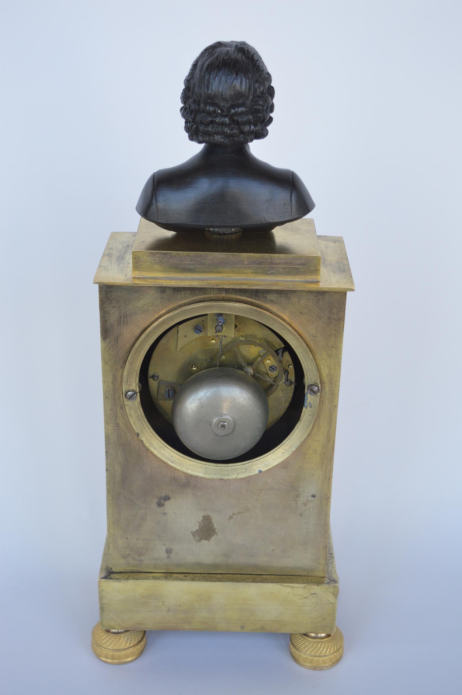 Charles X Gilt Bronze Mantel Clock In Good Condition For Sale In Los Angeles, CA