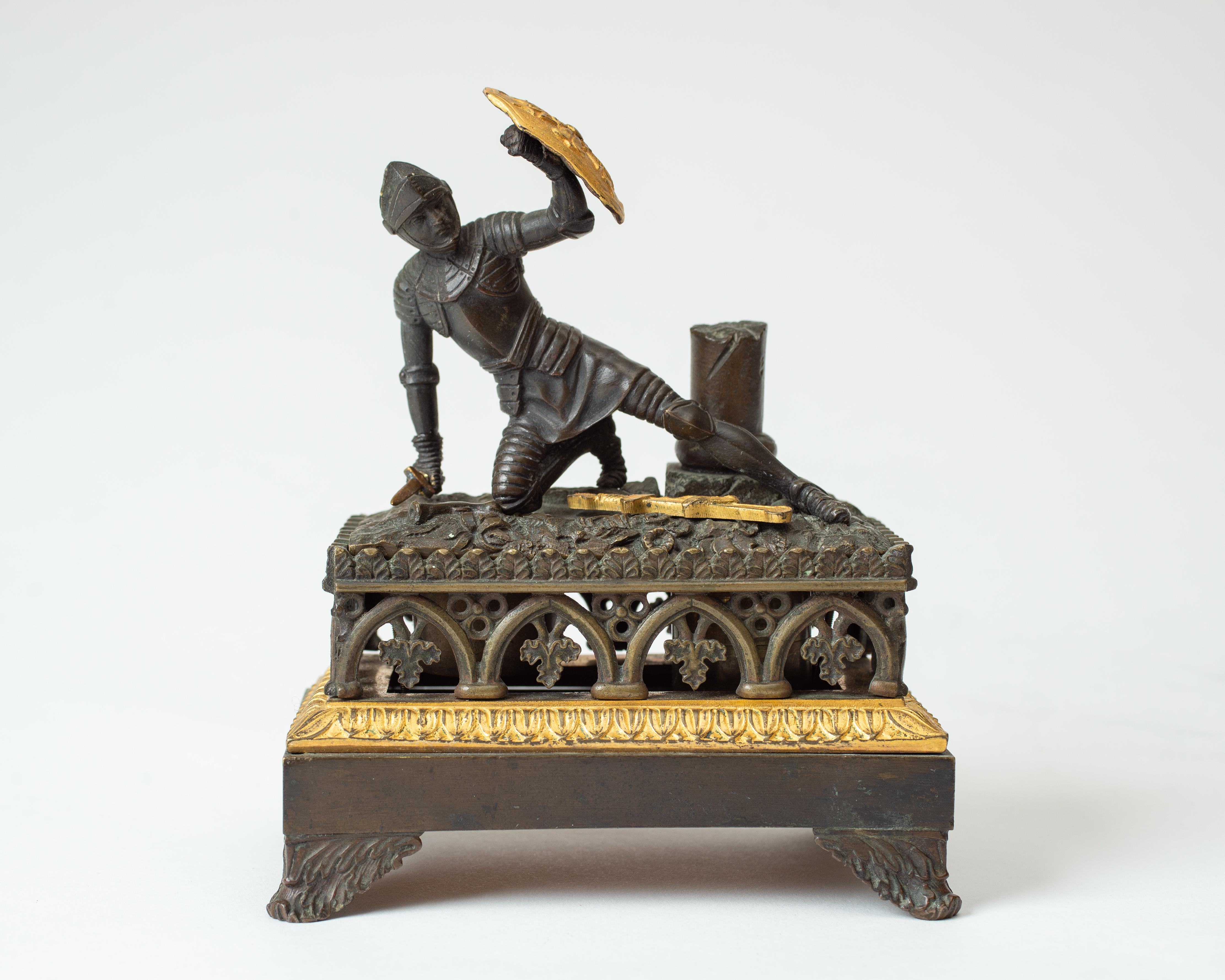 Early 19th Century Charles X Gothic Revival Gilt and Patinated Bronze Inkwell For Sale