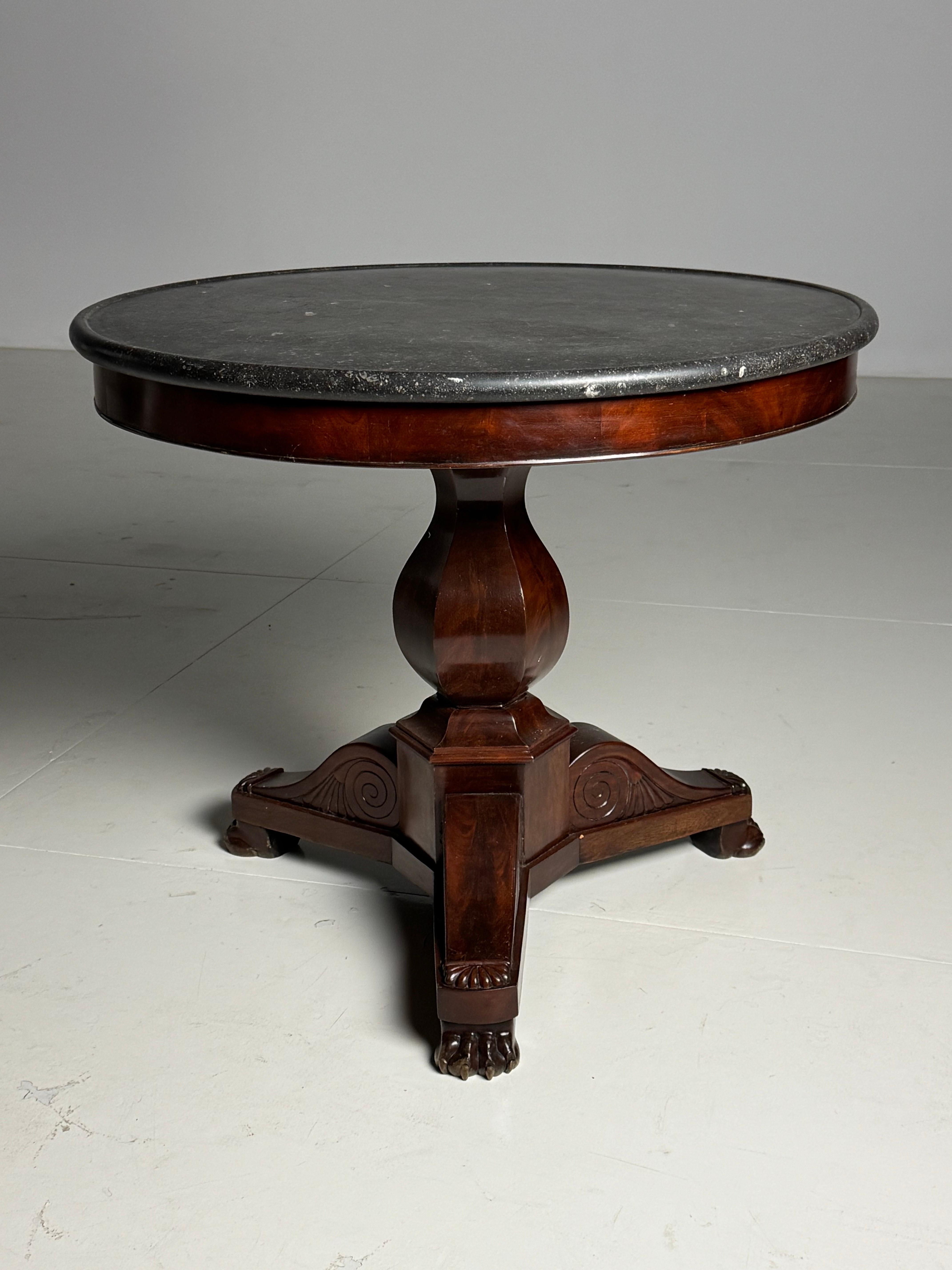 Table Charles X Gueridon 19ème siècle Bon état - En vente à MILL, NL