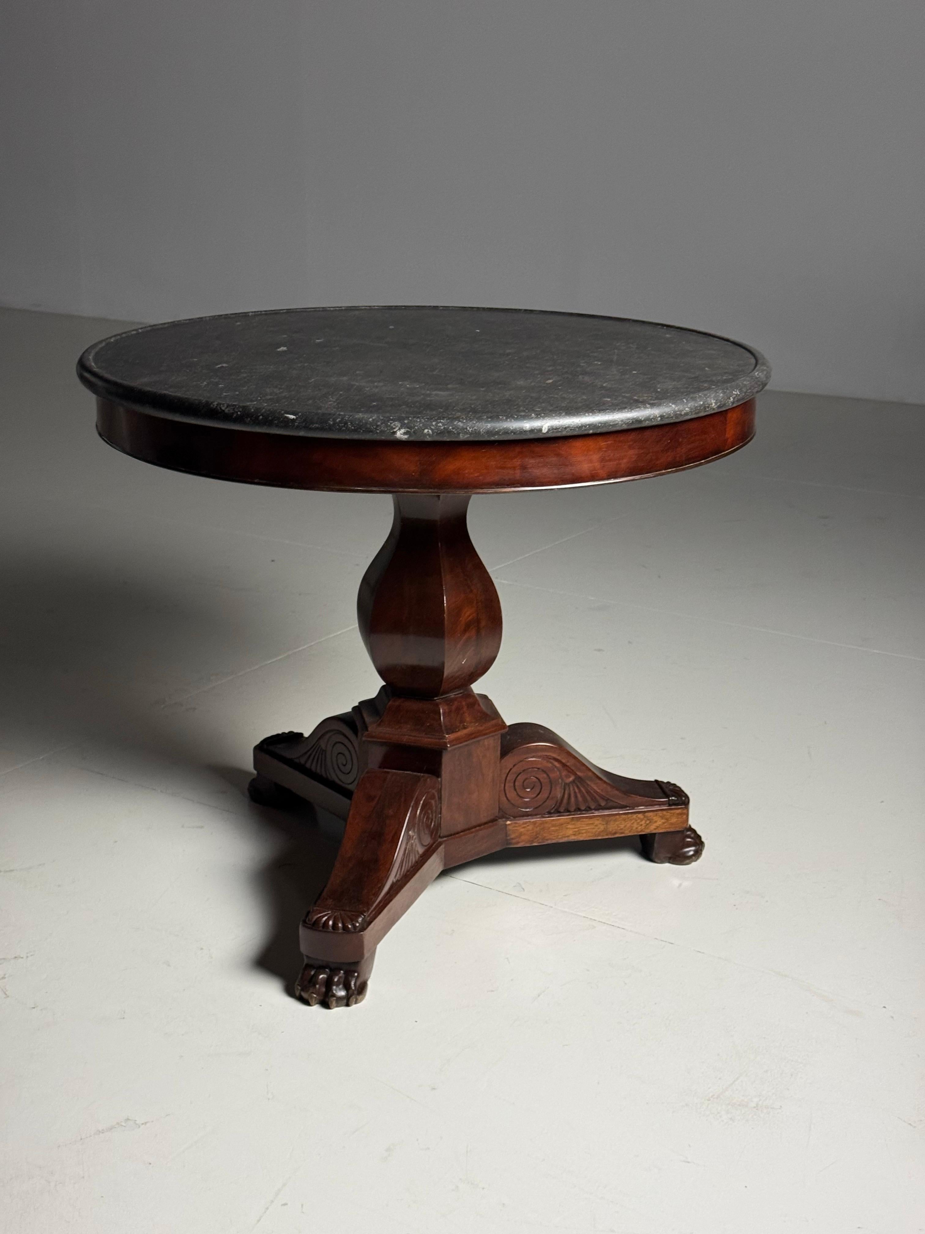 Table Charles X Gueridon 19ème siècle en vente 3