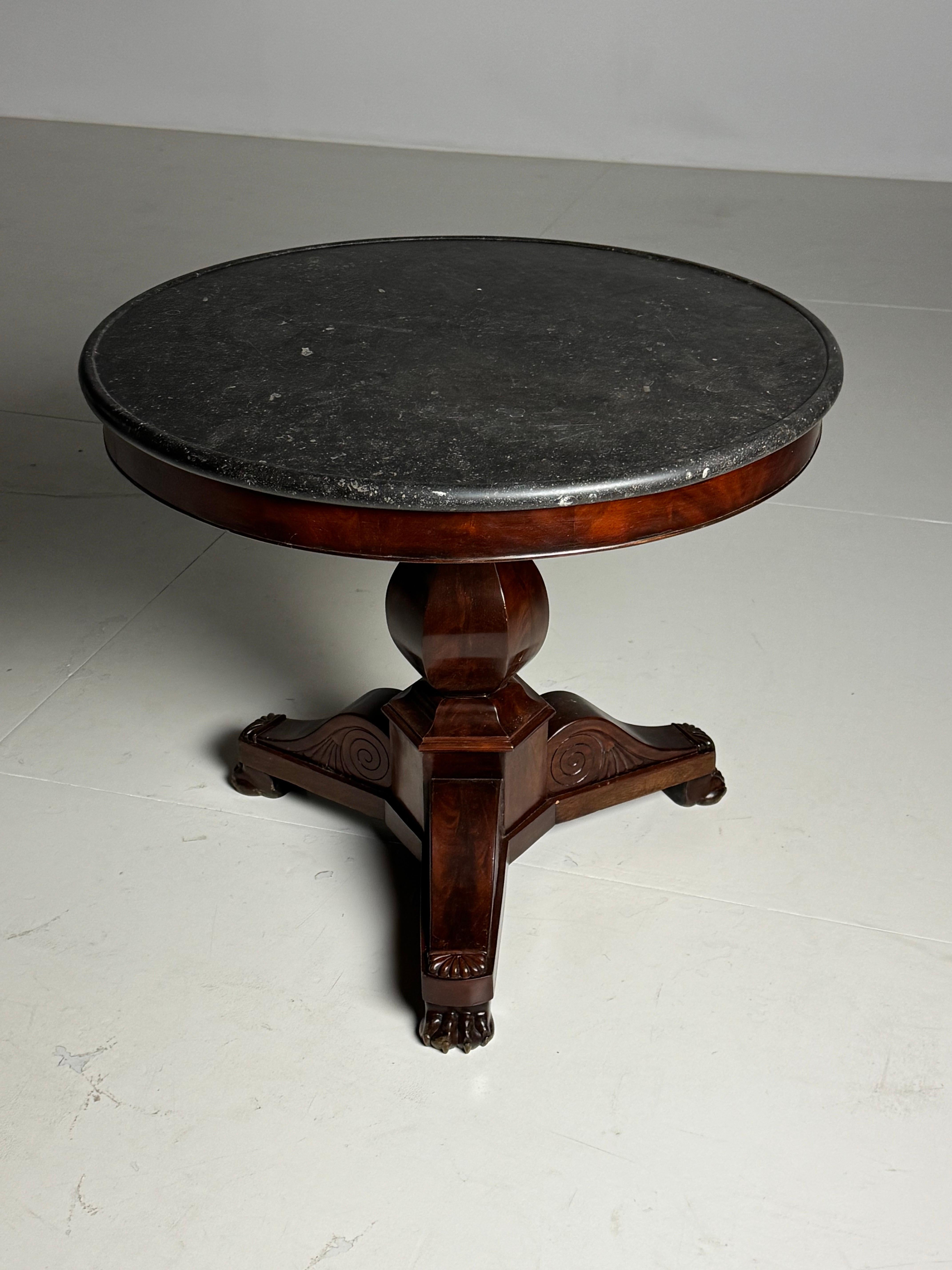 Table Charles X Gueridon 19ème siècle en vente 4