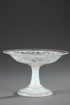 Coupe Opaline Charles X décorée par Jean-Baptiste Desvignes