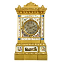Reloj de porcelana Charles X Ormolu y Paris
