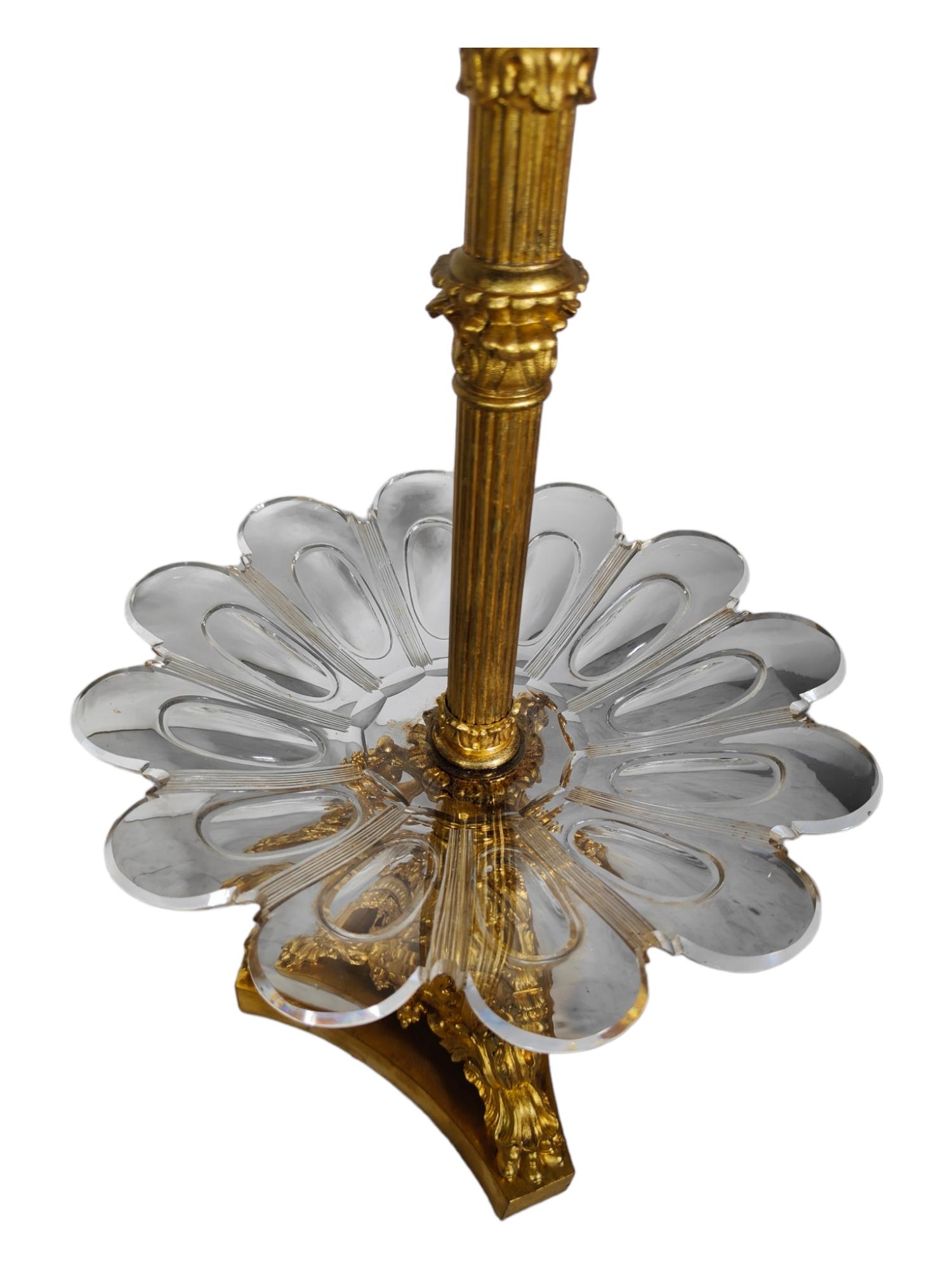 Milieu du XIXe siècle Charles X, paire de pichets à fruits en bronze et cristal en vente