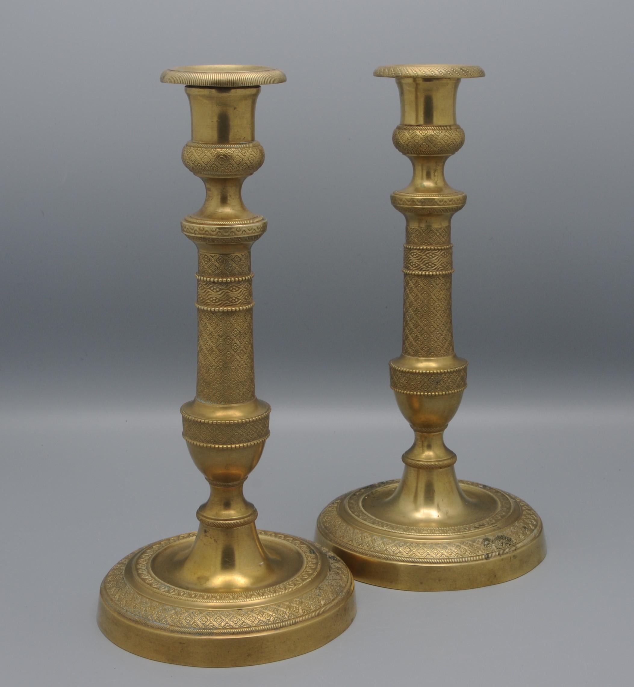 Carlo X Candelieri francesi in ormolu d'epoca Charles X Antique French in vendita