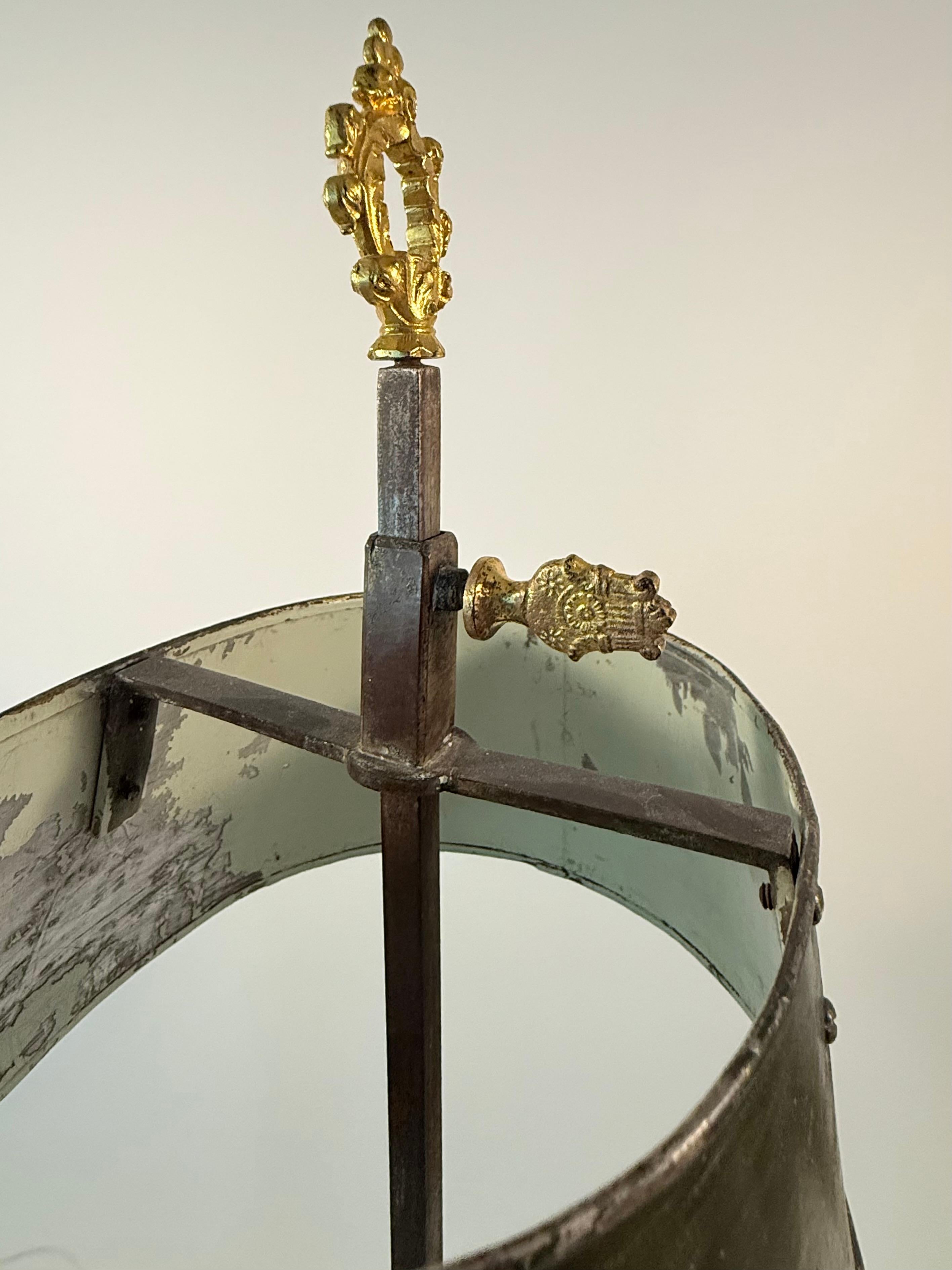 Inizio XIX secolo Charles X period Ormolu bouillotte lamp, 19th century in vendita
