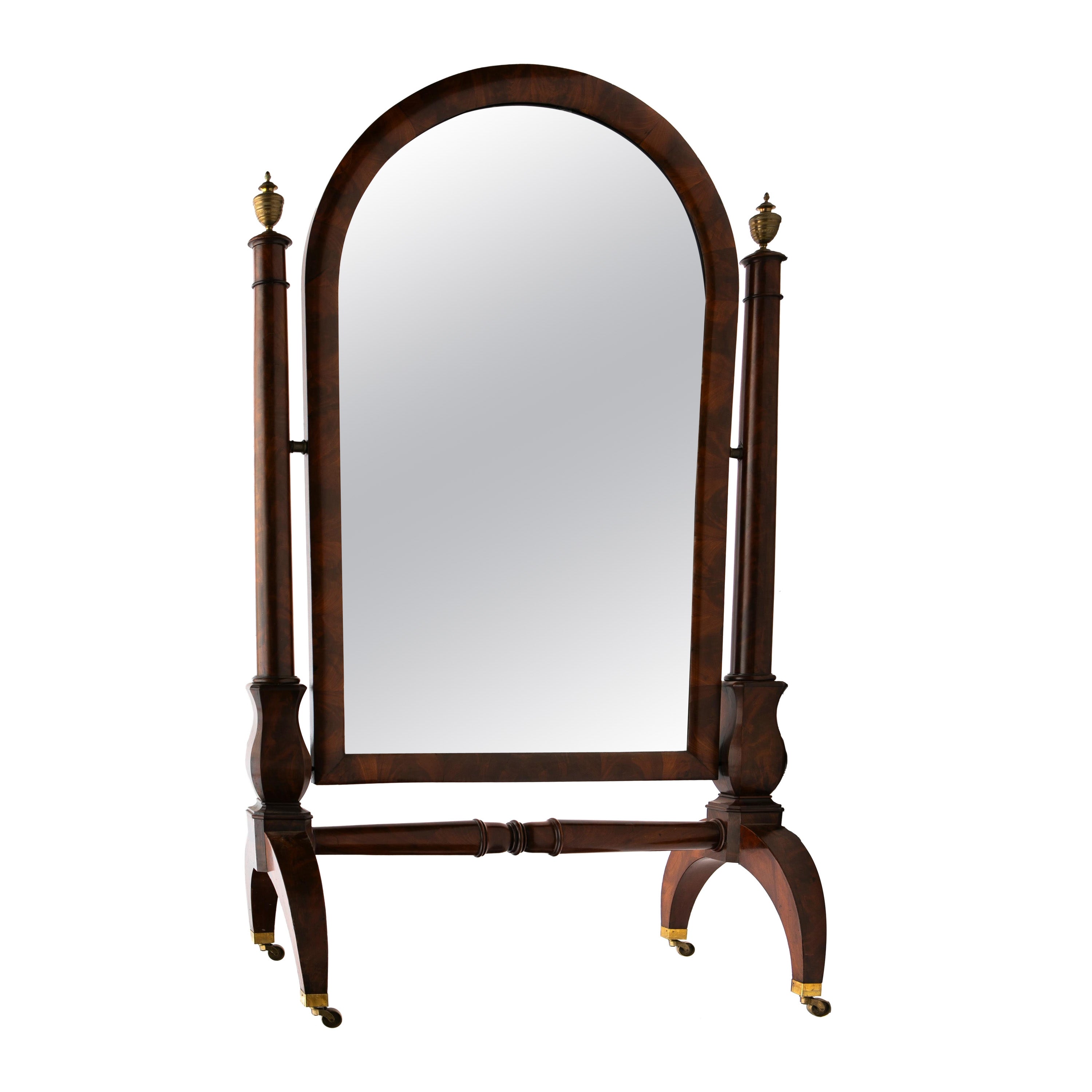 Espejo de pie de caoba Charles X Period Psyche