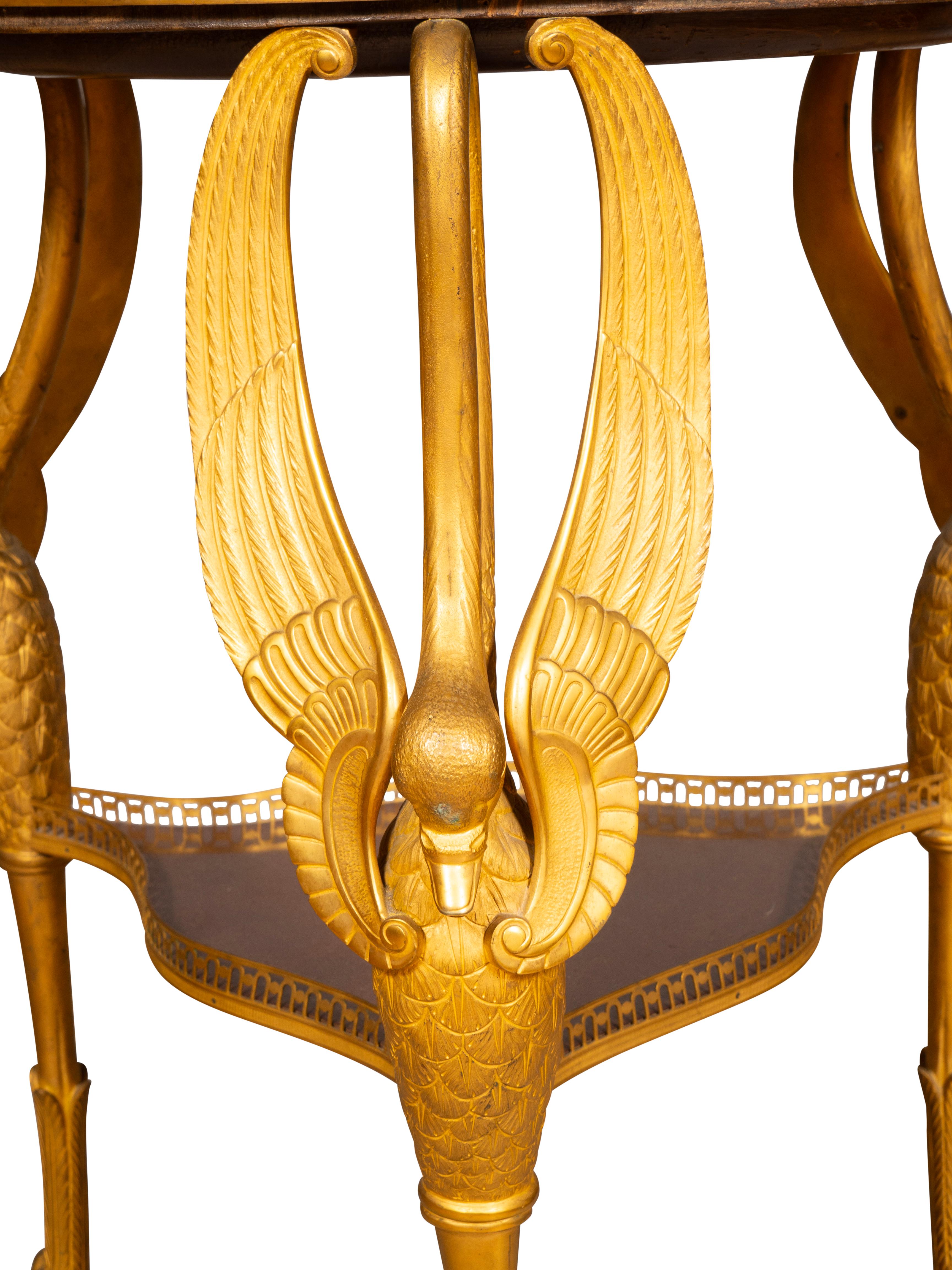 Gueridon in bronzo dorato e mogano in stile Charles X in vendita 2