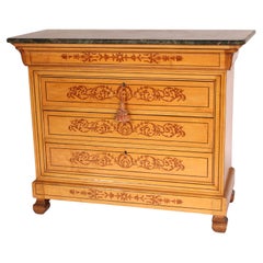Commodes and Chests of Drawers