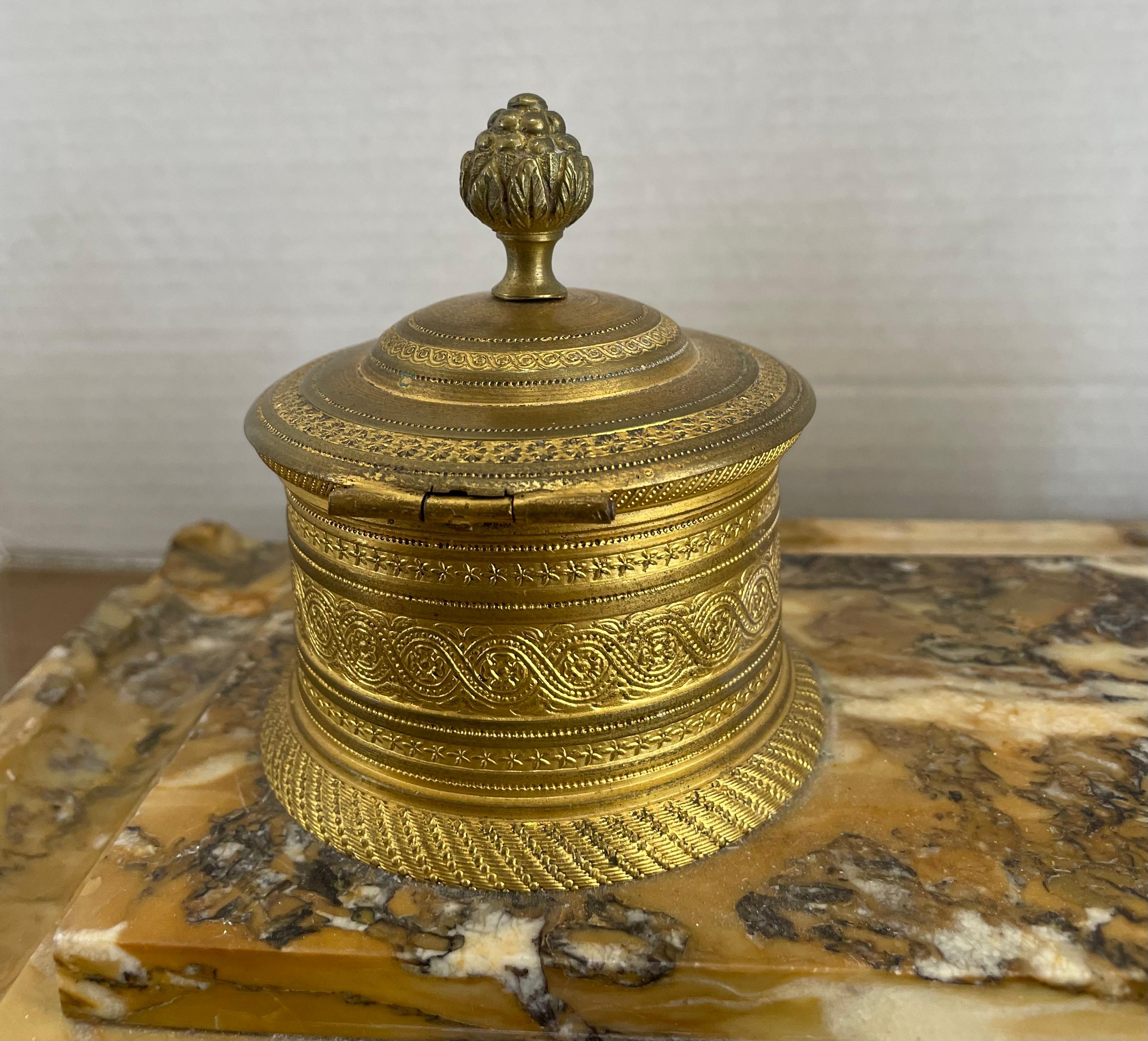 Charles X Style Marble and Bronze Inkwell Stand In Good Condition For Sale In West Palm Beach, FL