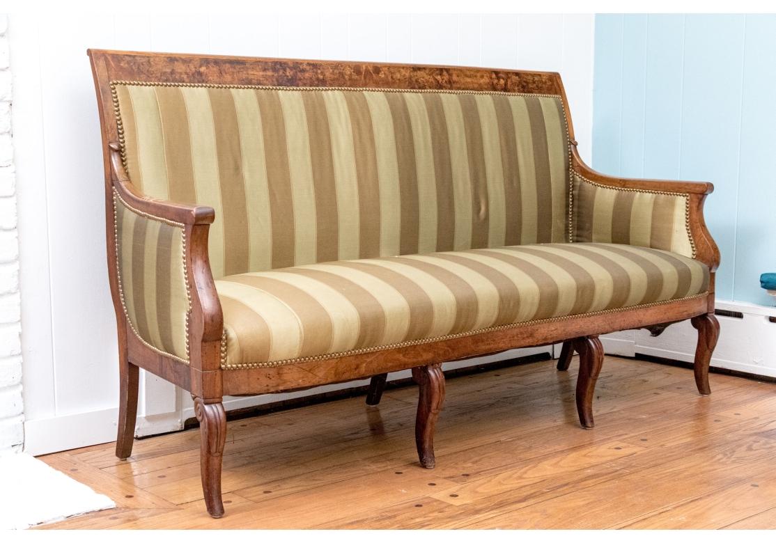 Charles X Style Settee für Restaurierung (Charles X.) im Angebot