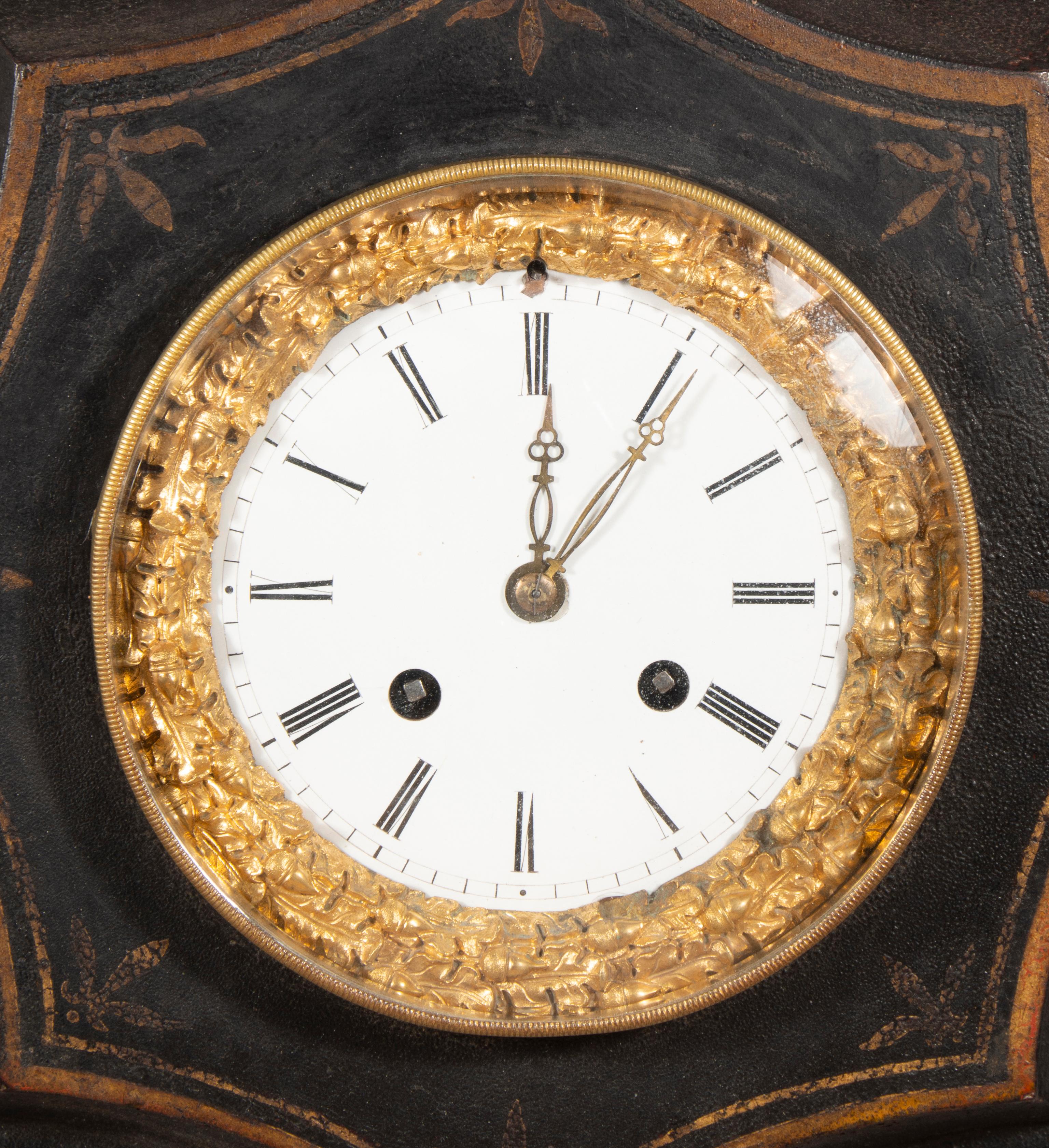 Charles X Tole Wanduhr (Mittleres 19. Jahrhundert)