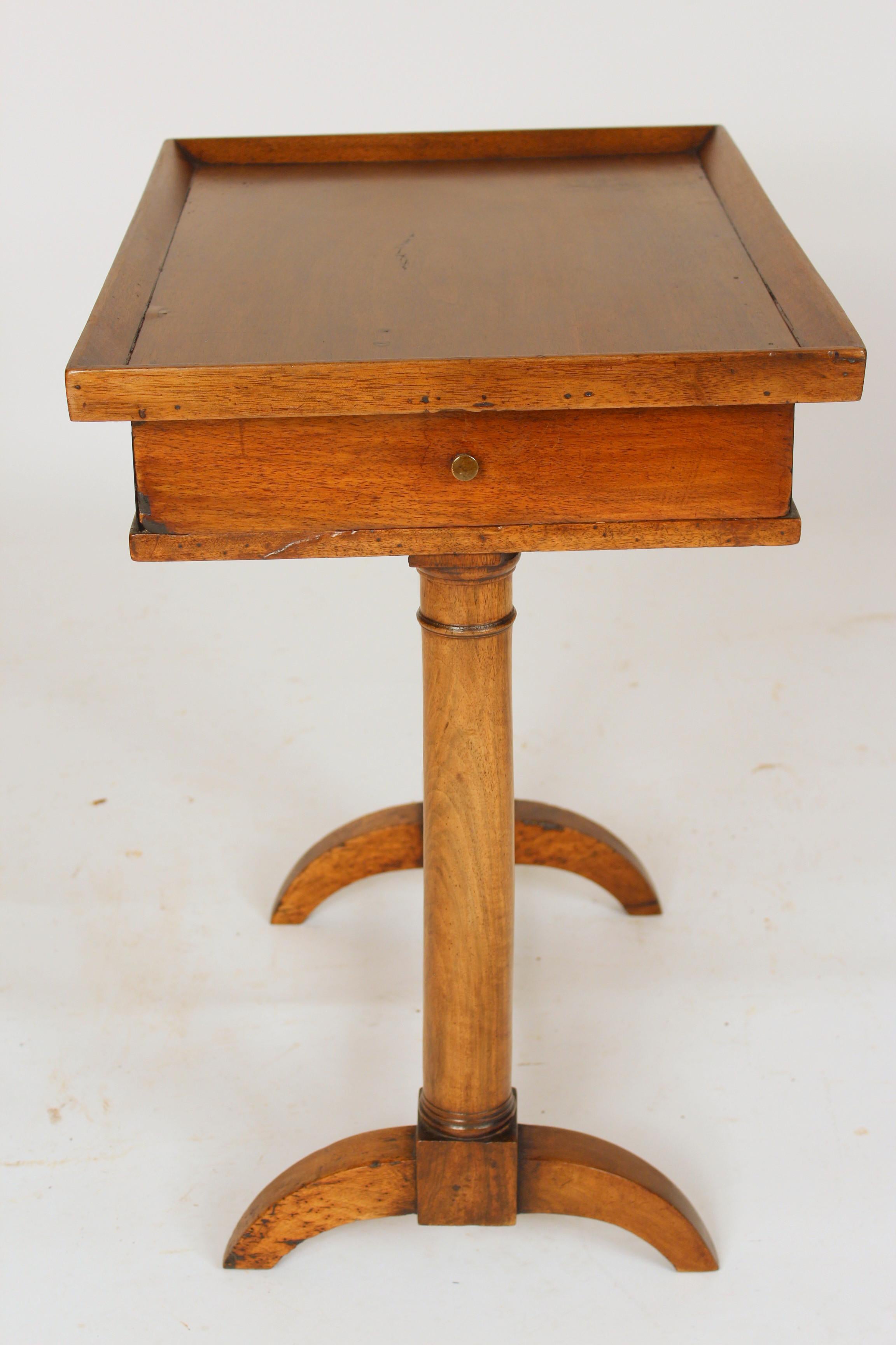 Charles X Tray Top Side Table In Good Condition In Laguna Beach, CA