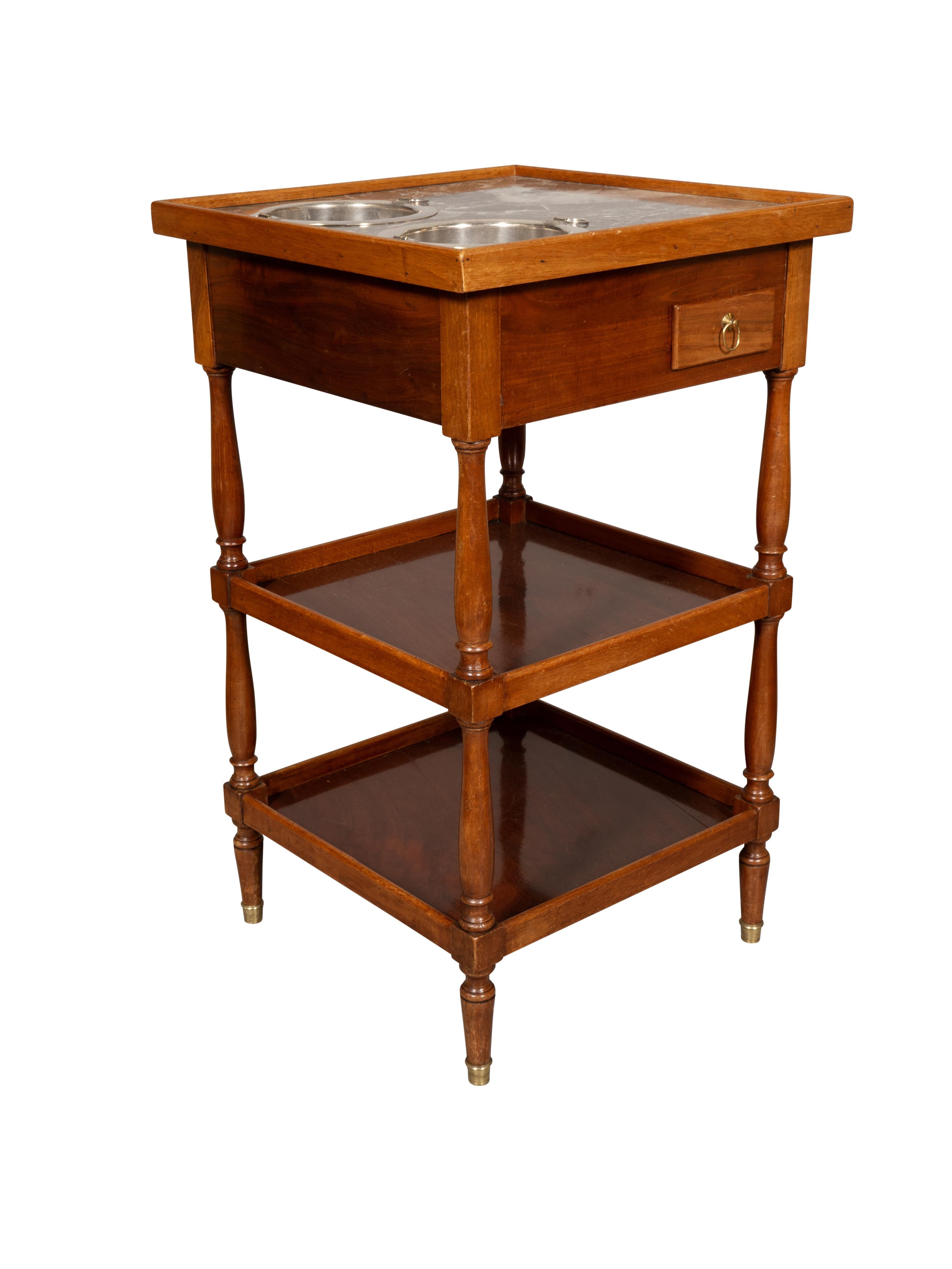 Mesa de bebidas Charles X de nogal Francés en venta