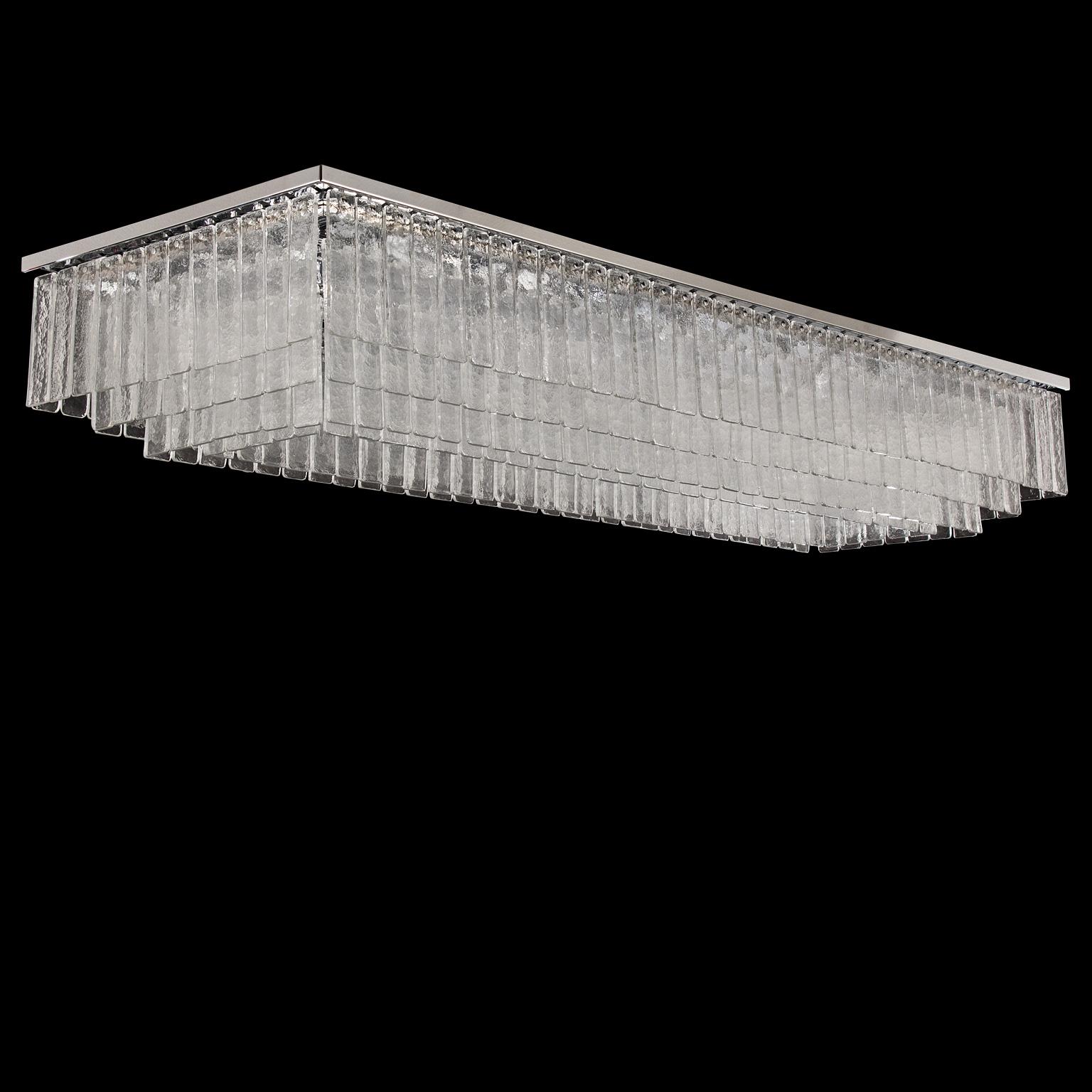 The modern style ceiling light Charleston, from our Progressive collection, is an extremely versatile lighting work that can be customized in many different sizes and colors.
Charleston is characterized by essential modular shapes, the module is a