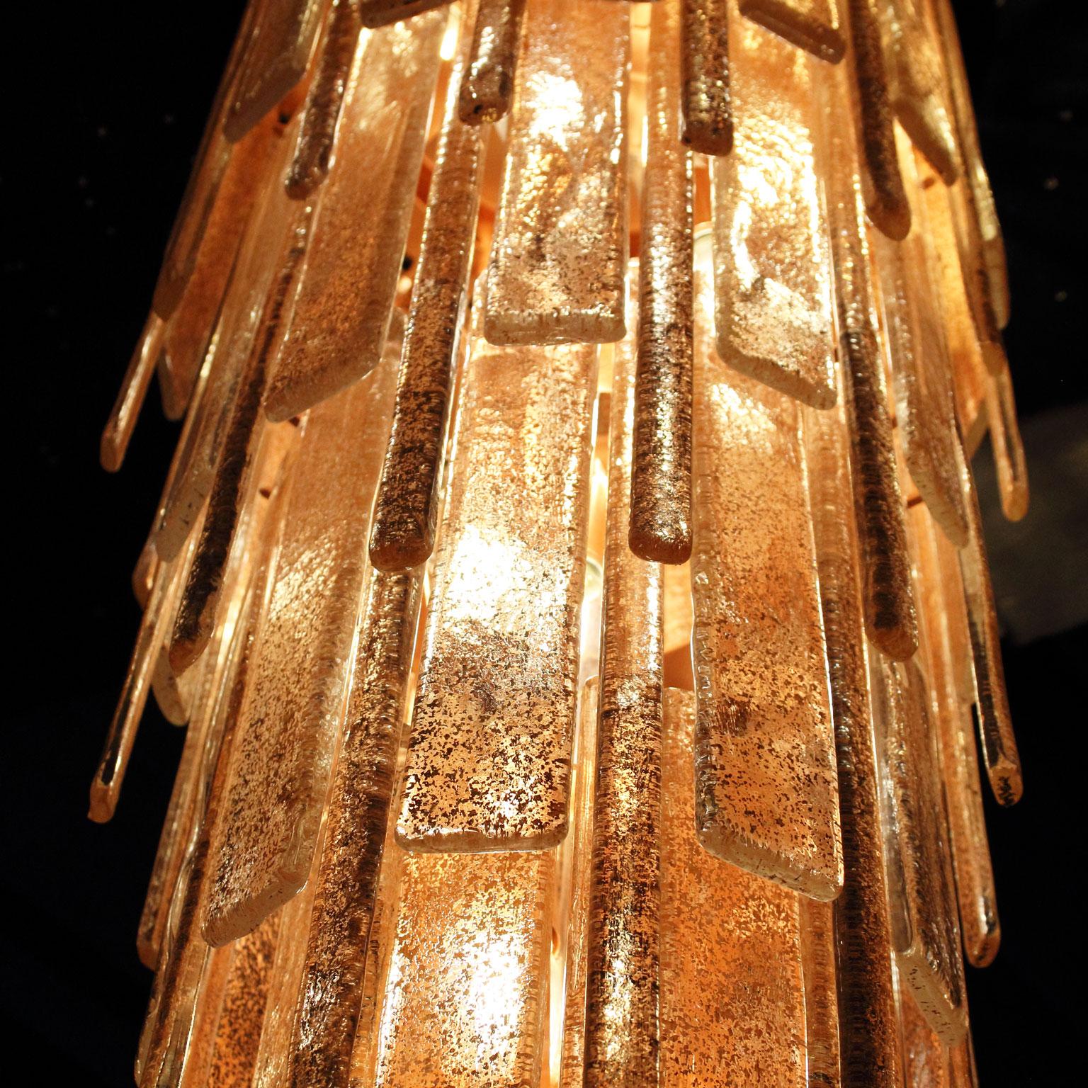 Altro Lampada da soffitto in vetro di Murano Listelli in rame spazzolato di Multiforme in vendita