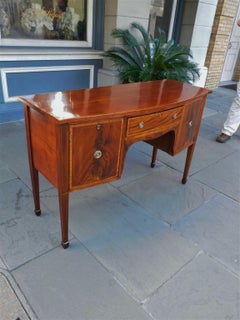 Charleston Hepplewhite Brandy-Karton aus Mahagoni und Seidenholz mit Intarsien und Bogenfront C 1790