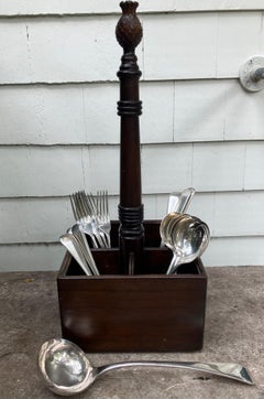 Charleston Style Cutlery Holder