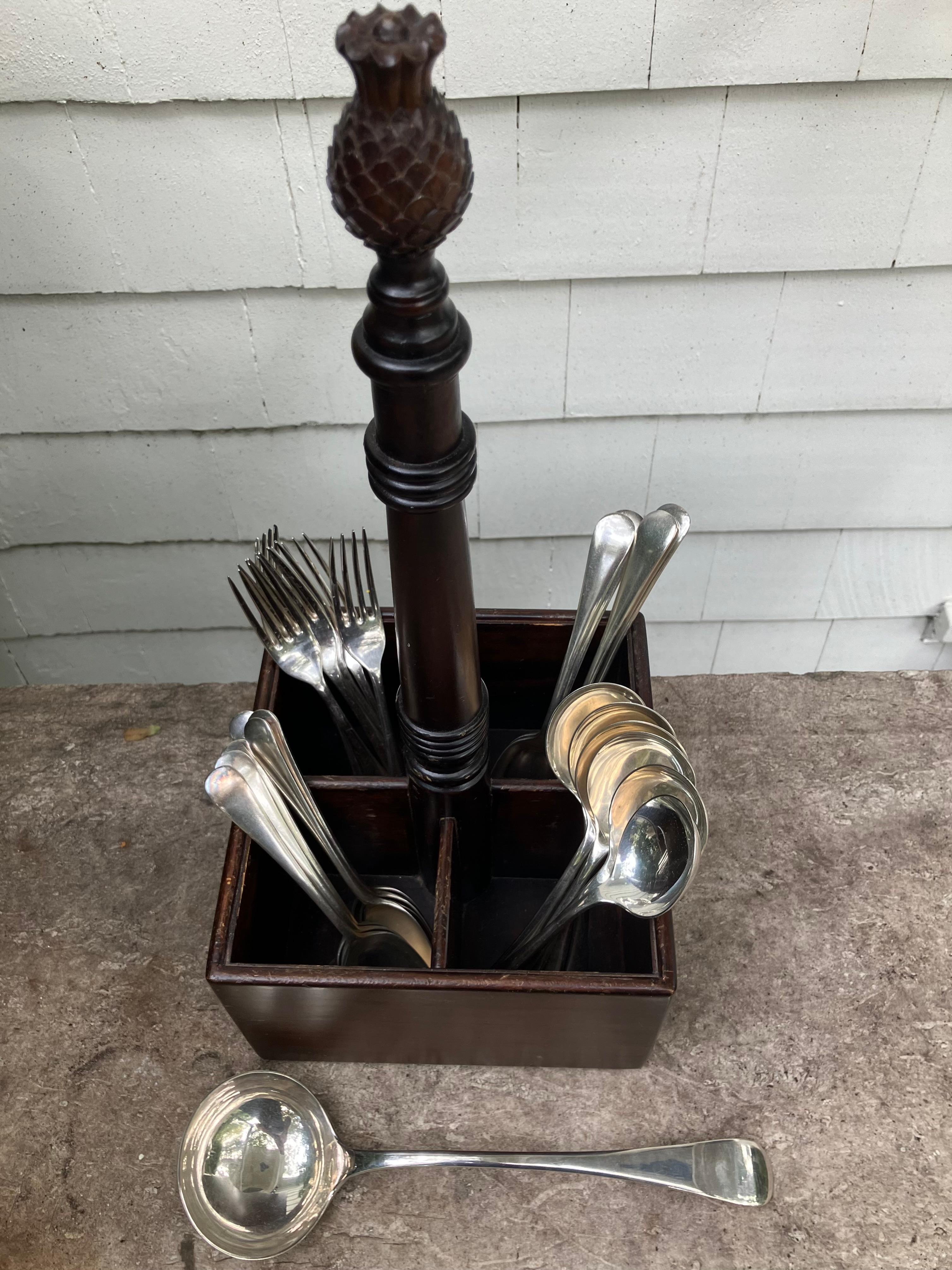 Charleston Style Cutlery Holder For Sale 2