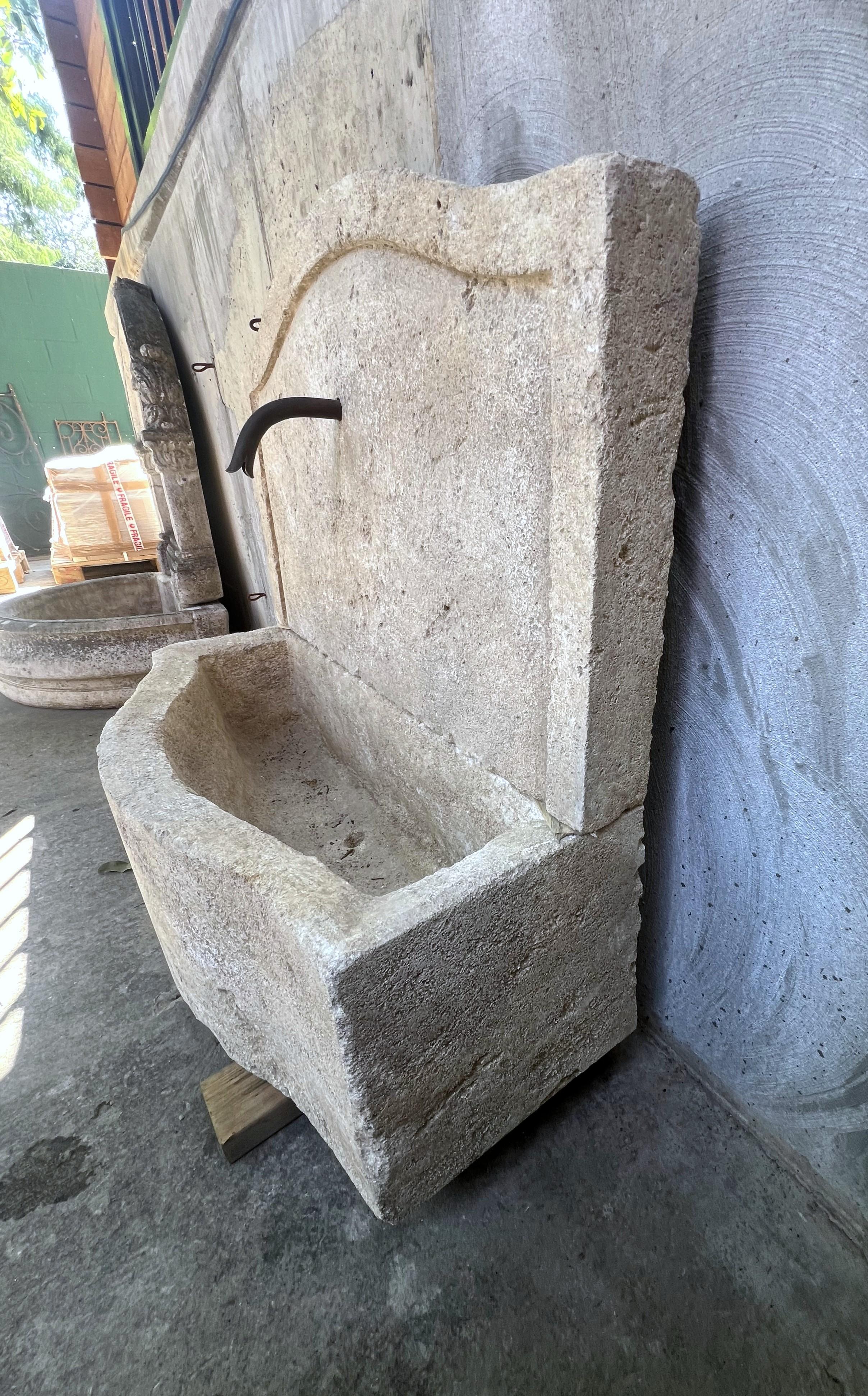 Charleval 2-Piece Limestone Wall Fountain from Provence, France For Sale 2