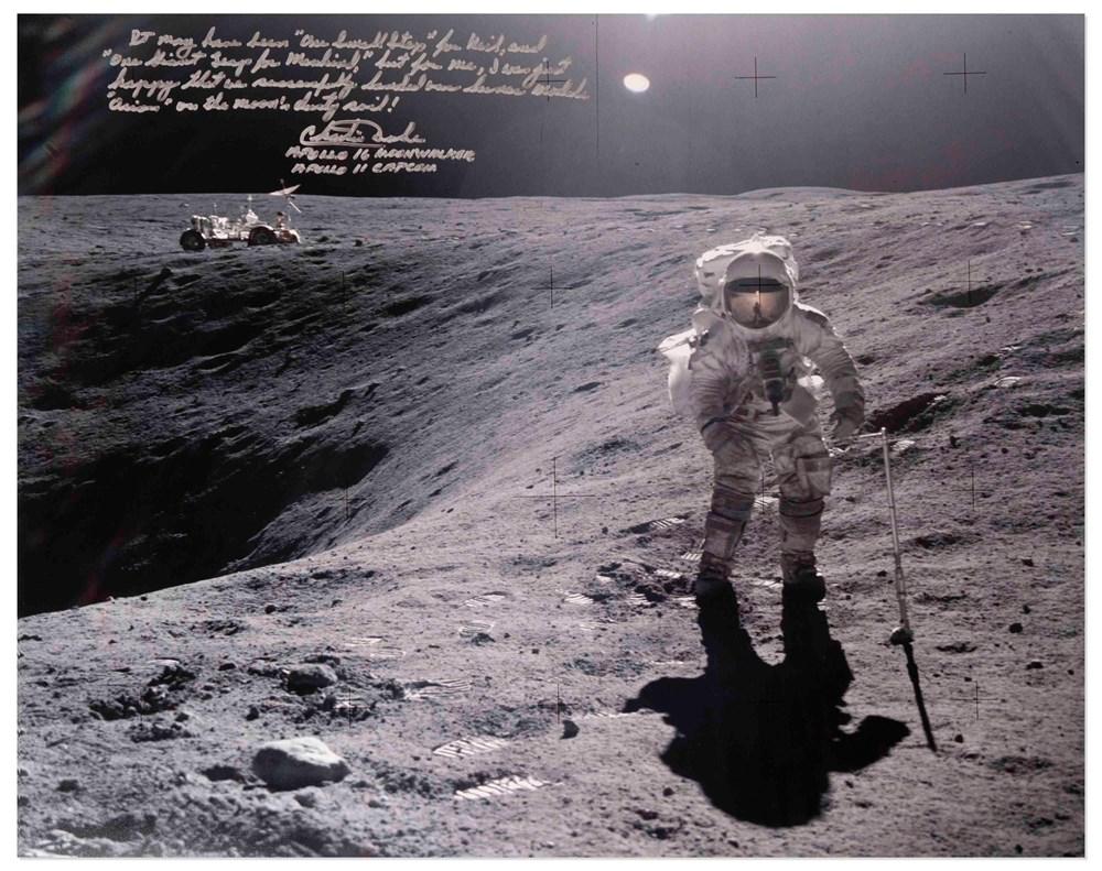 Charlie Duke Signed Photograph of Apollo 16 Moonwalk In Good Condition For Sale In Colorado Springs, CO