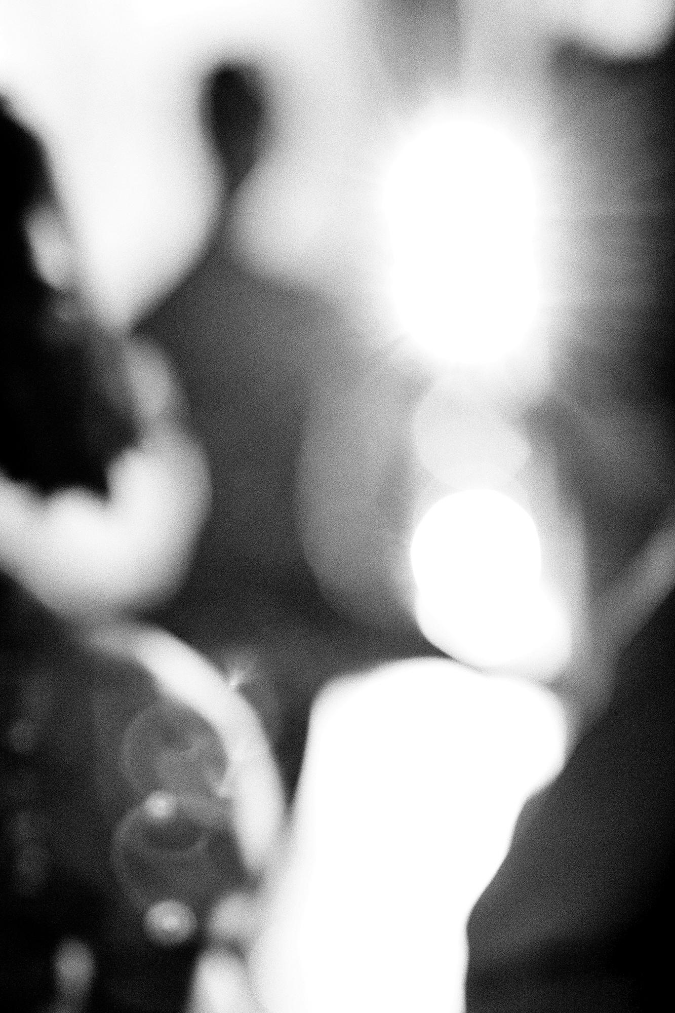 Black and White Photograph de Charlie McCullers - "Twirl No. 6083" - ballet, blanco y negro, figurativo, bailarina, movimiento