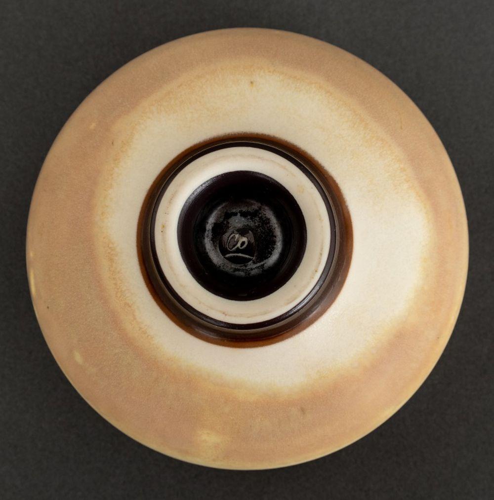 Charlie Olson Porcelain Vases, 4 Glaseado en venta