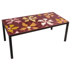Mesa baja rectangular de mosaico Charlie Sheppard Azulejo de cerámica esmaltada hecho a mano