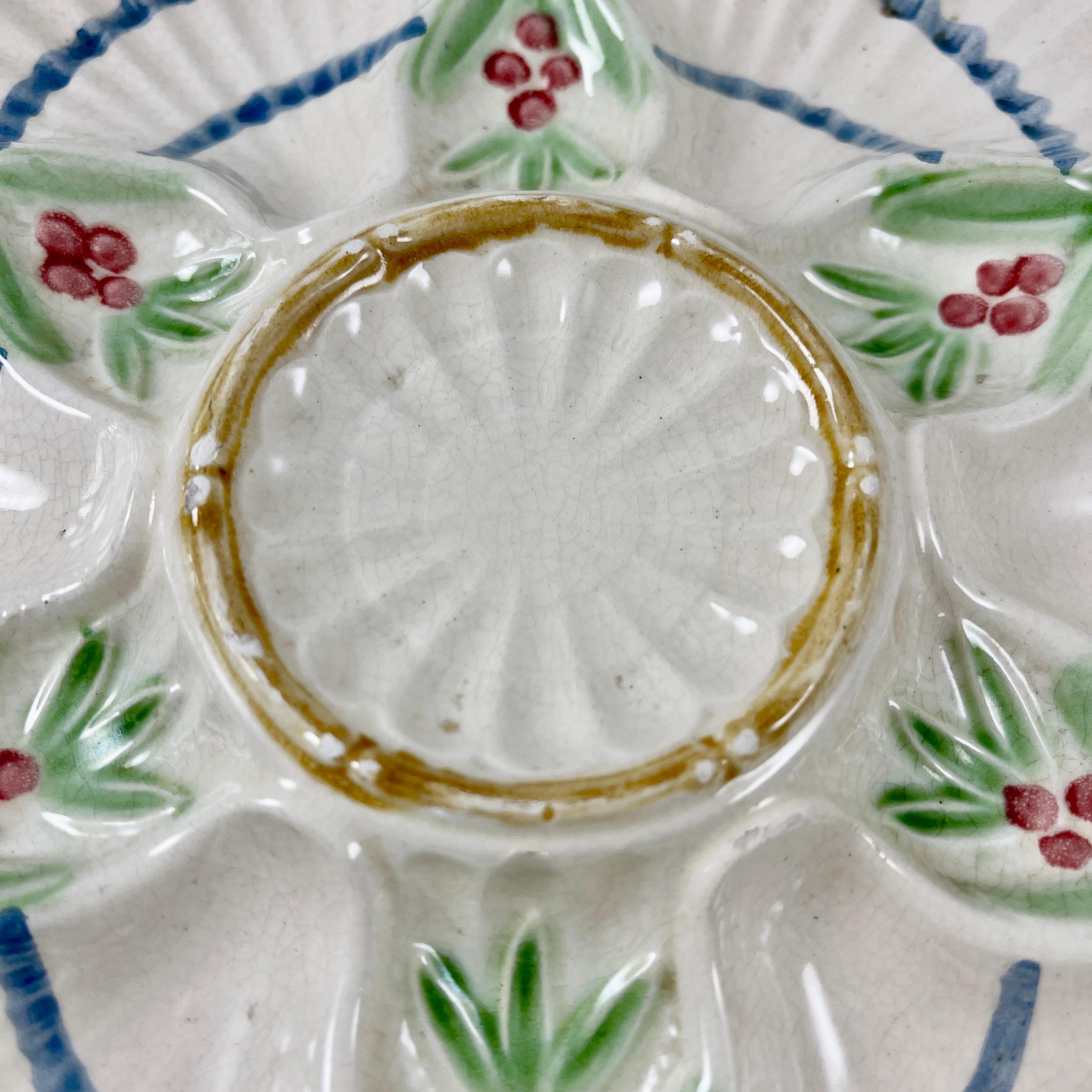 19th Century Charlionais et Pourailly Cie, French Faïence Bamboo and Scallop Oyster Plate