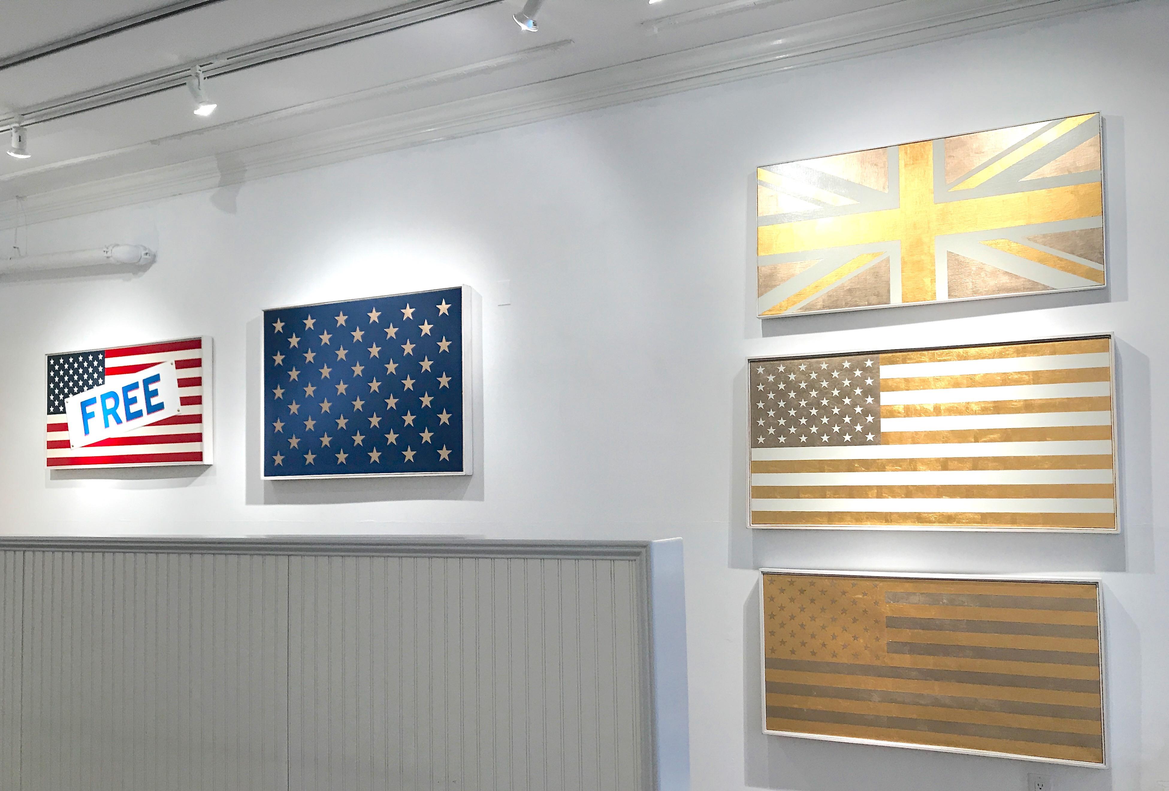 « MAINE, LIVING THE DREAM » (LIVING THE DREAM)  Drapeau du Maine, lettres blanches sur fond bleu vif en vente 1