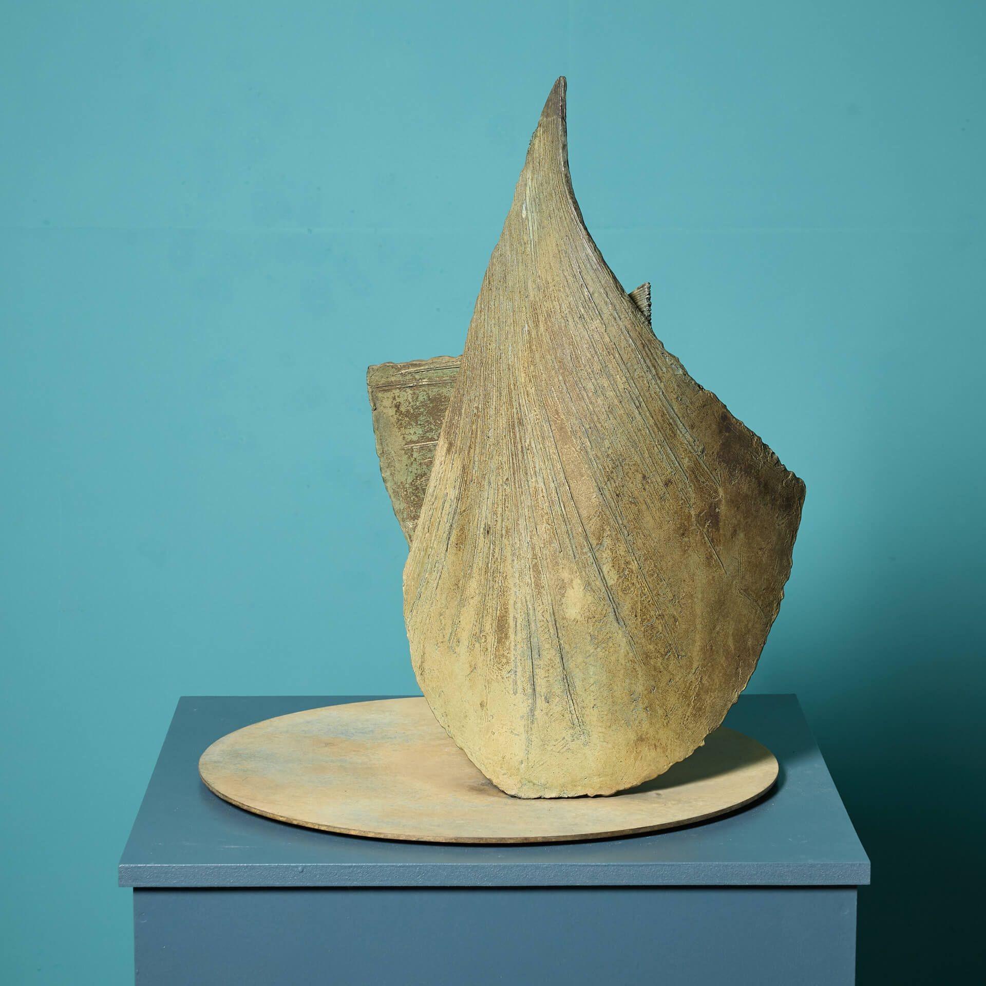 XXI secolo e contemporaneo Charlotte Mayer (1929-2022) 'Reed Drift', scultura in bronzo con vele in vendita