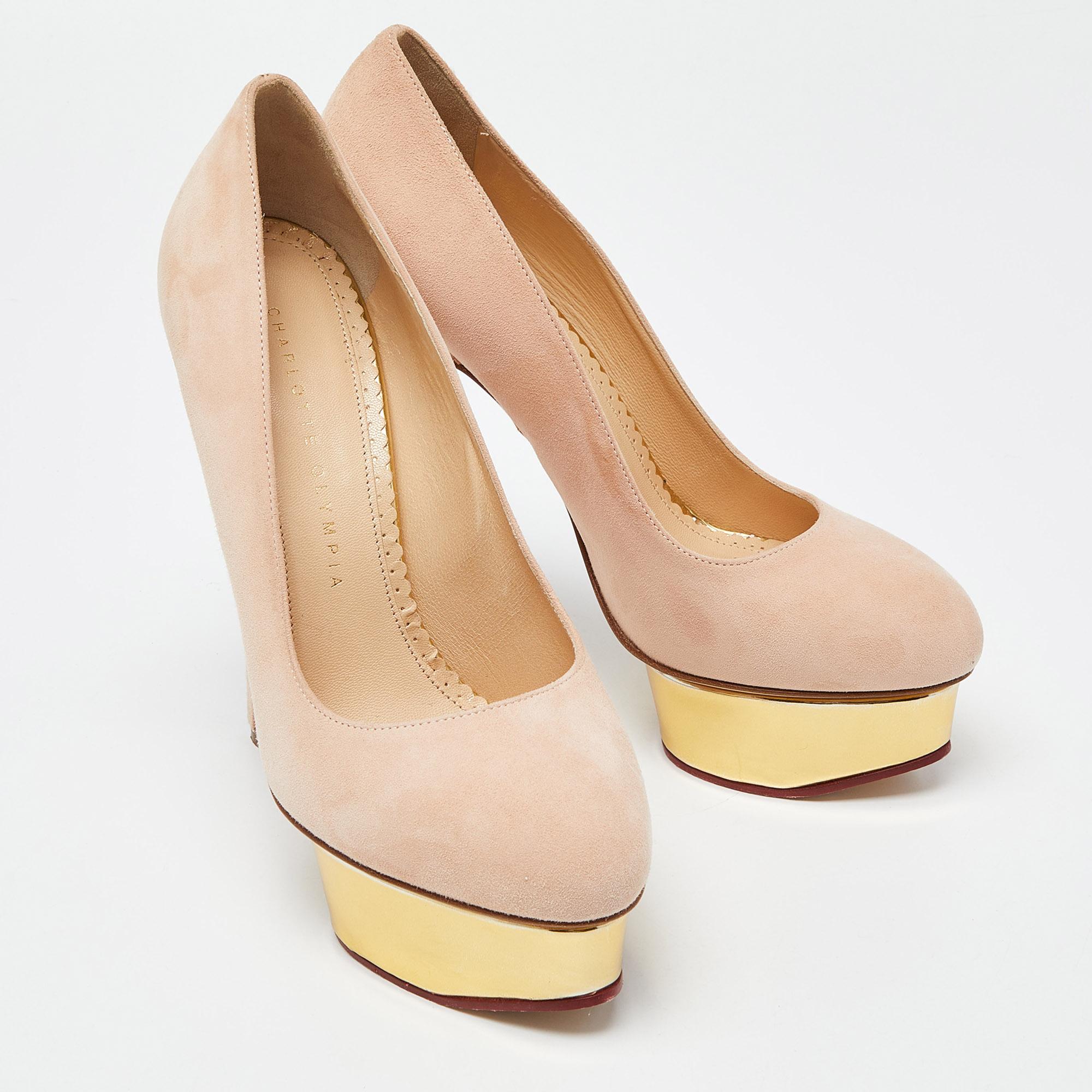 Charlotte Olympia, pelle beige, Pumps con piattaforma Dolly, misura 37 In condizioni buone a Dubai, Al Qouz 2