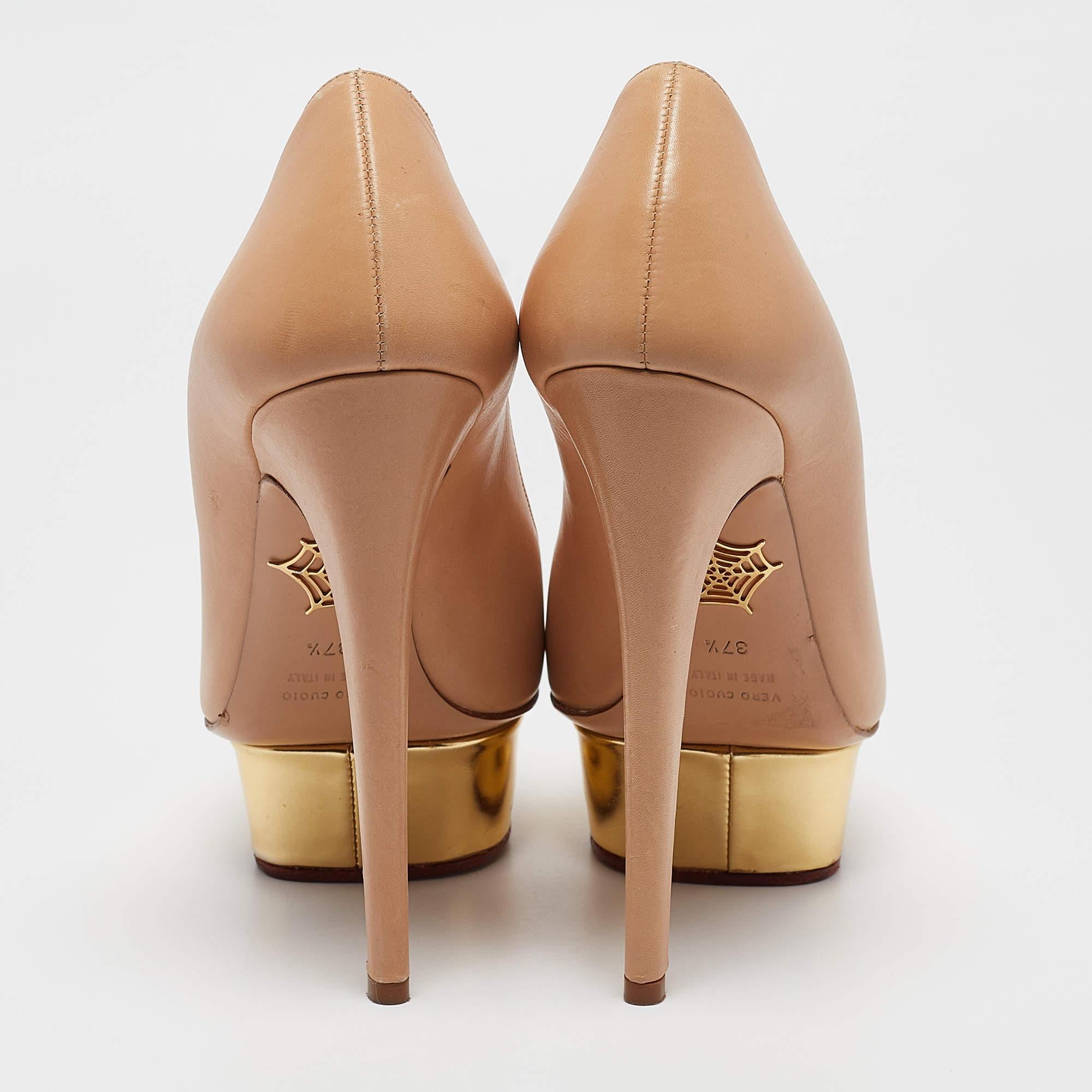 De las mujeres Charlotte Olympia Bombas de plataforma Dolly de piel beige Talla 37.5 en venta