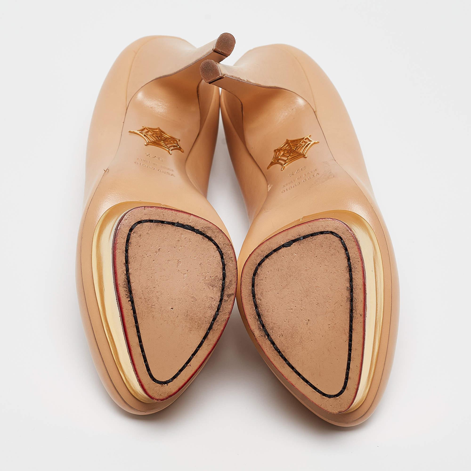 Charlotte Olympia Bombas de plataforma Dolly de piel beige Talla 37.5 en venta 1