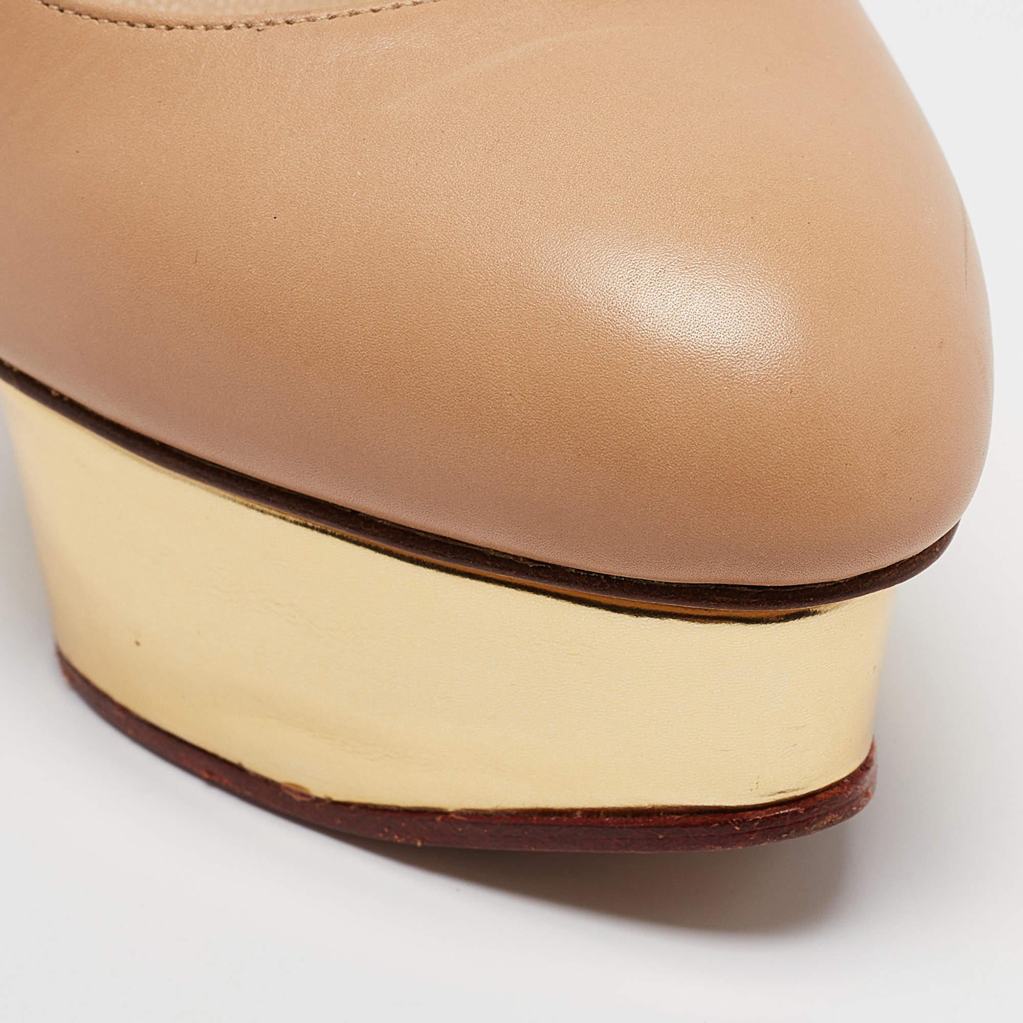 Charlotte Olympia Bombas de plataforma Dolly de piel beige Talla 37.5 en venta 2