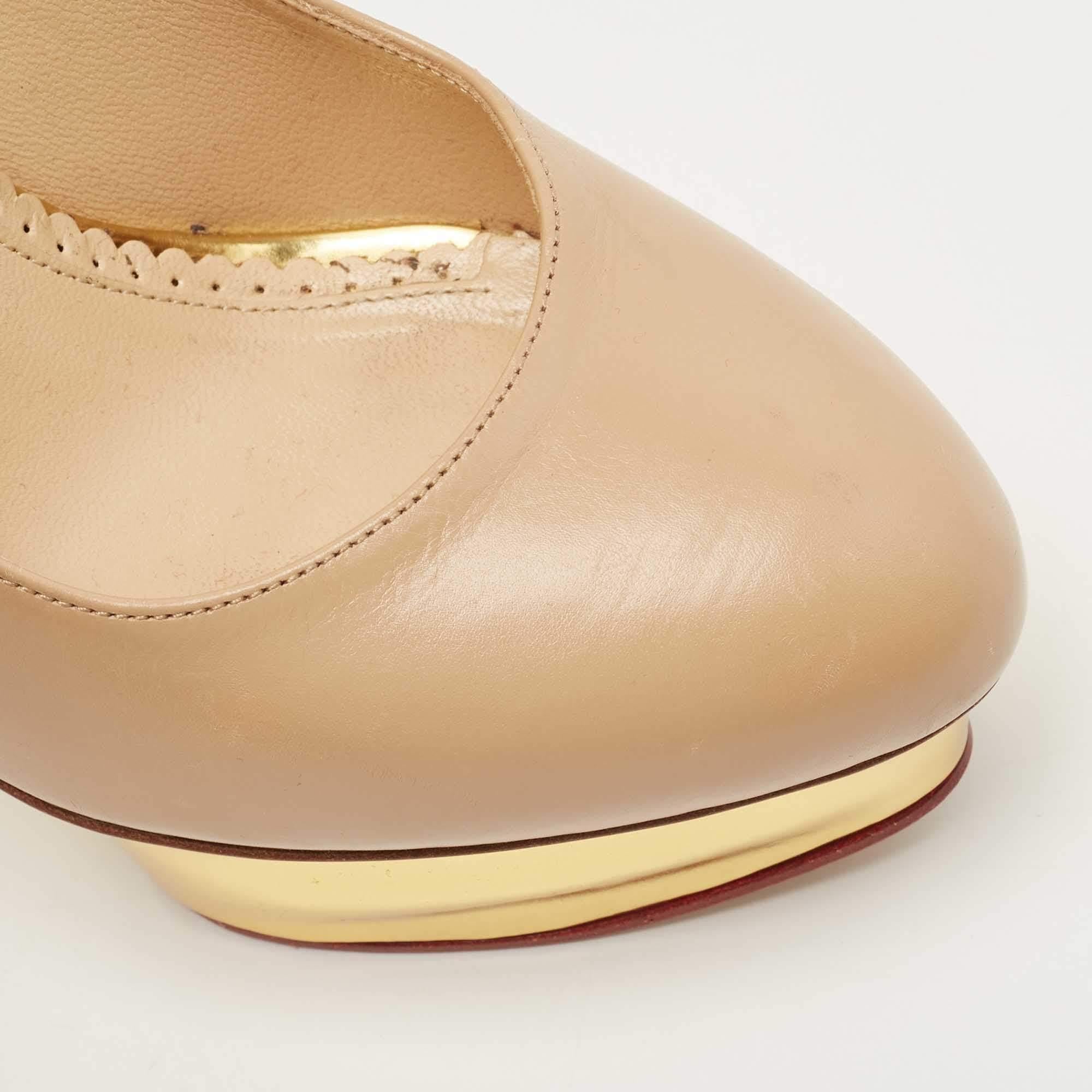 Charlotte Olympia Bombas de plataforma Dolly de piel beige Talla 38.5 en venta 2