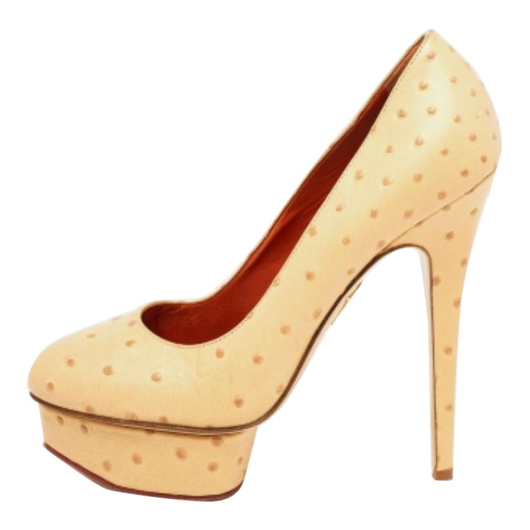 Charlotte Olympia Beige Straußenleder Dolly Plateau Pumps Größe 40