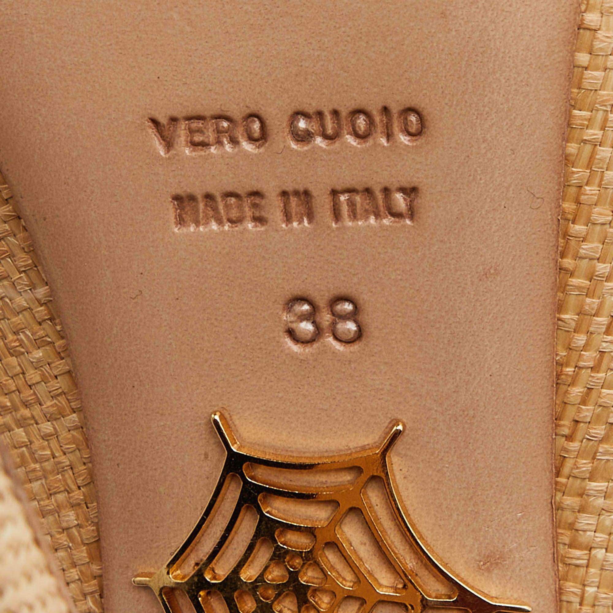 Charlotte Olympia Beige Raffia Platform Pumps Size 38 For Sale 4