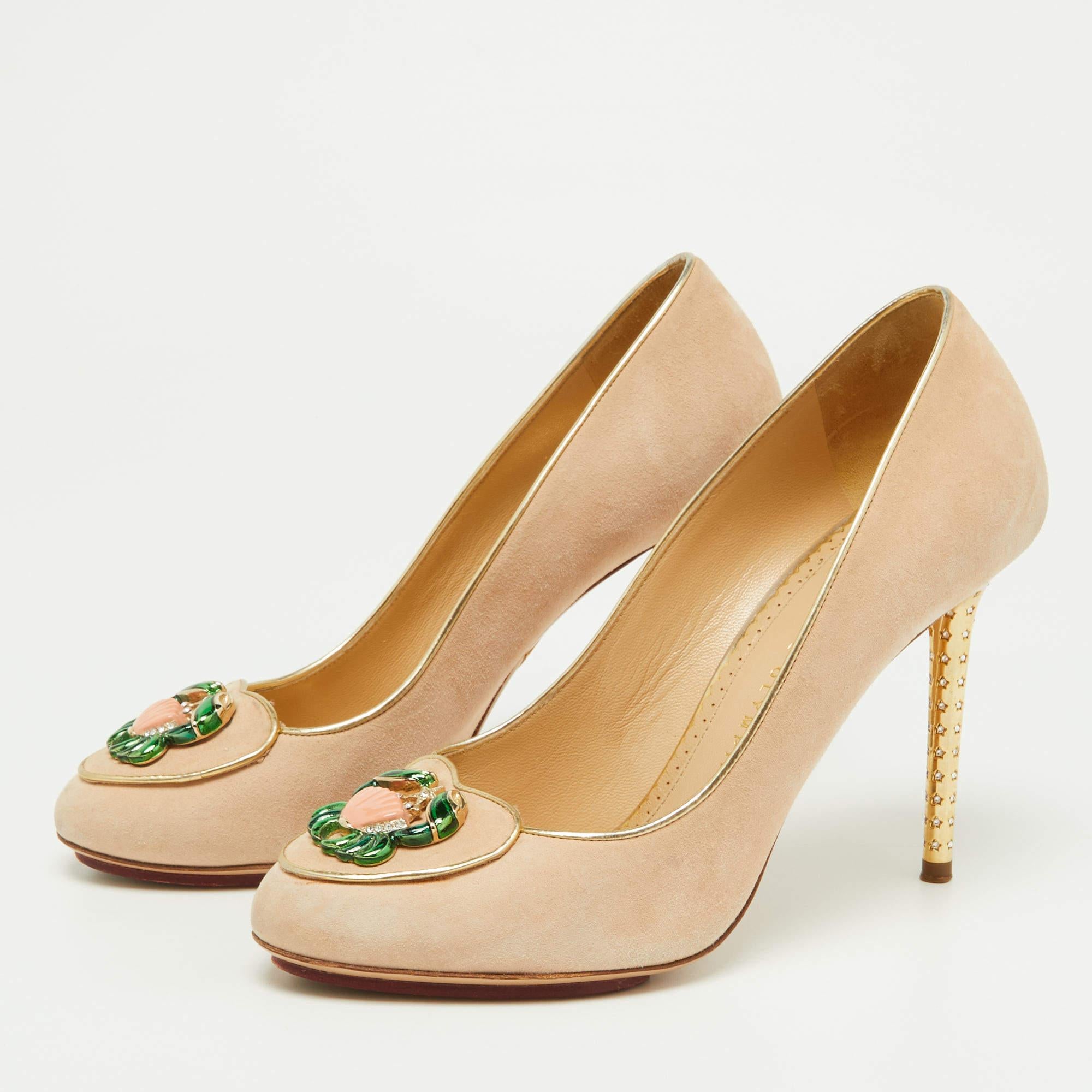 Perfectamente cosidos y acabados para garantizar un aspecto y un ajuste elegantes, estos zapatos de diseño son una compra de la que le encantará presumir. Quedan muy bien en los pies.
