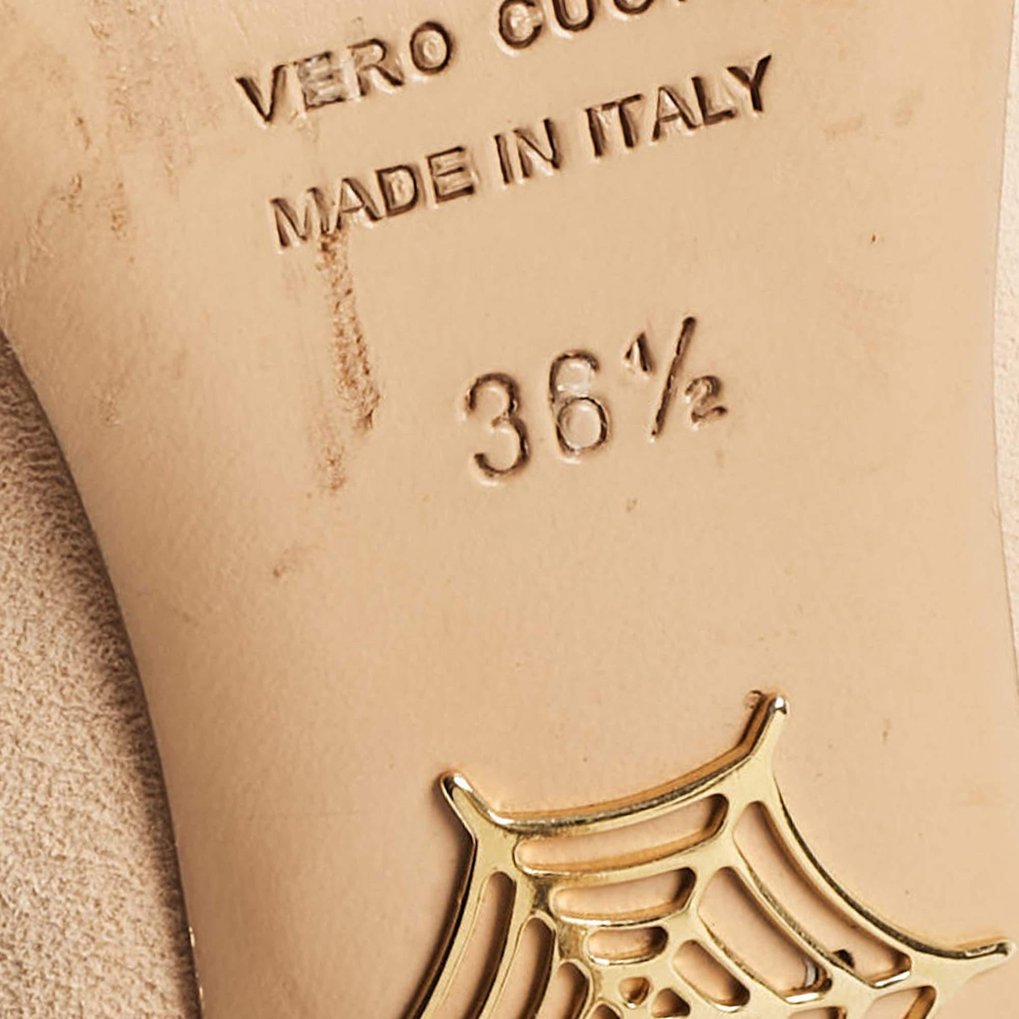 Charlotte Olympia Bombas Zodiaco Cumpleaños Beige Ante Talla 36.5 en venta 4