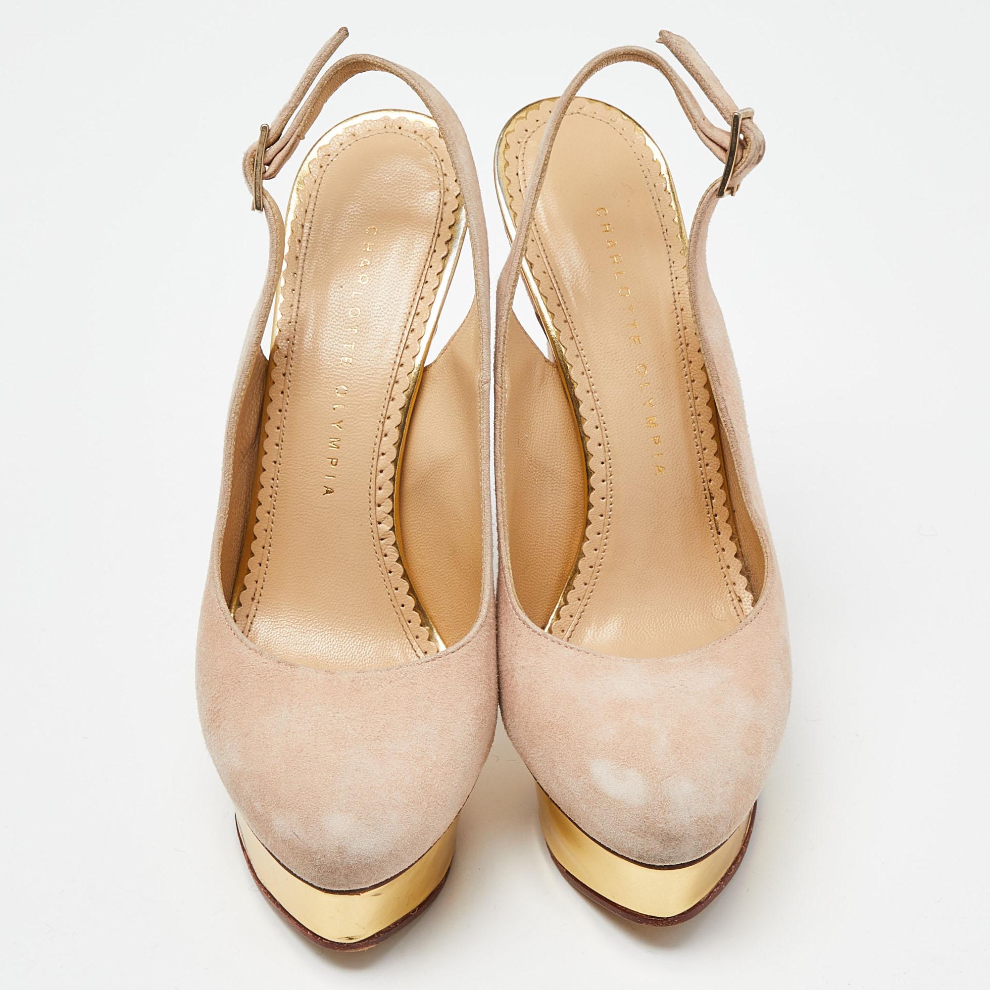 Beige Charlotte Olympia escarpins Dolly en daim beige taille 39 en vente