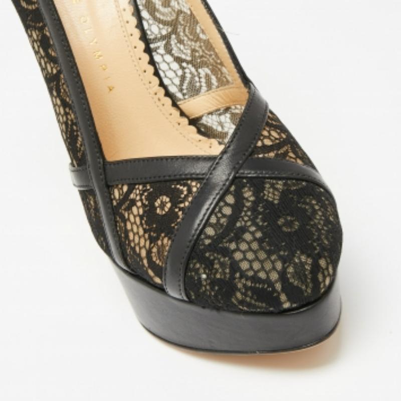 Charlotte Olympia - Escarpins à plateforme en cuir et dentelle noirs - Taille 38,5 Bon état - En vente à Dubai, Al Qouz 2