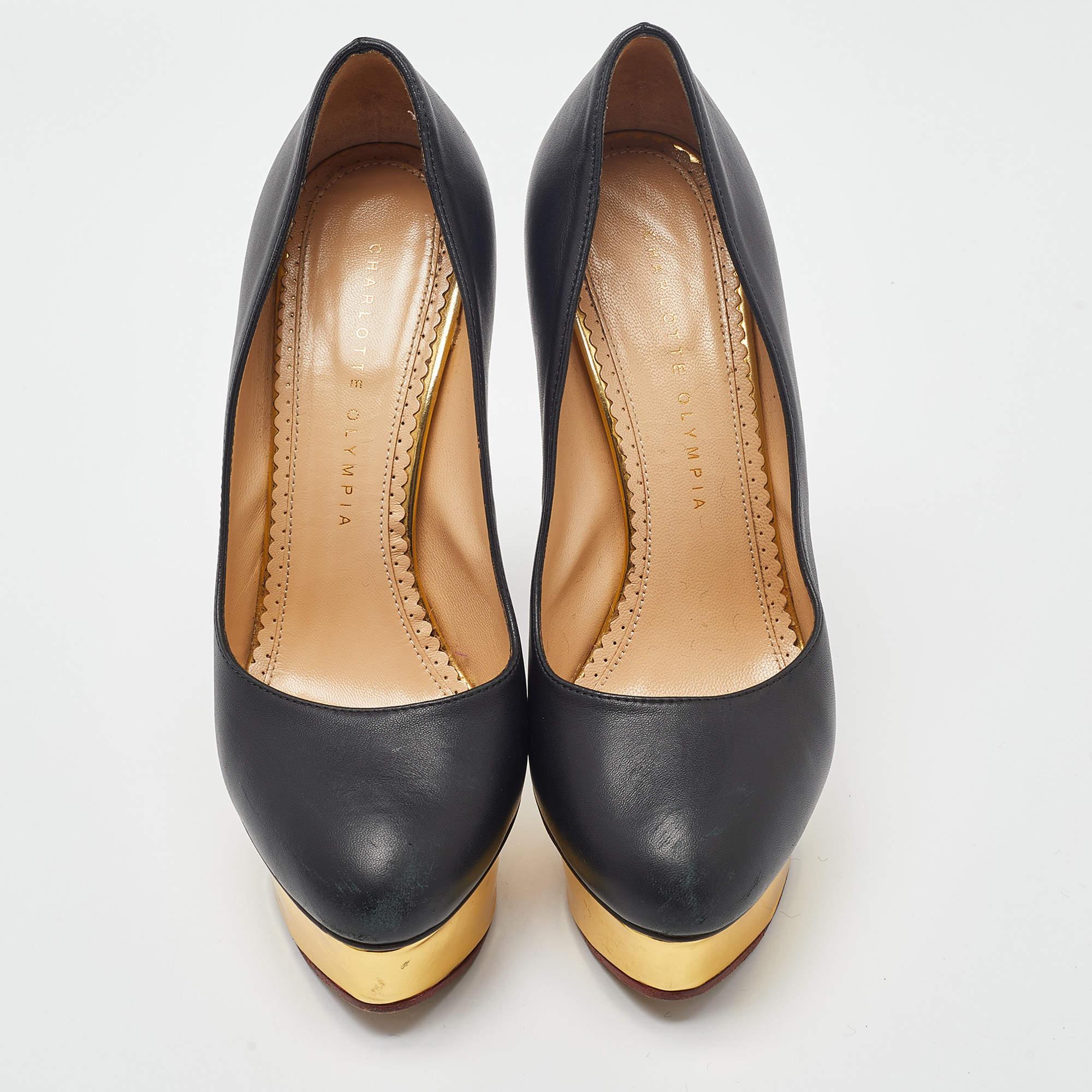 Charlotte Olympia Black Leather Dolly Platform Pumps Size 38 In Good Condition For Sale In Dubai, Al Qouz 2