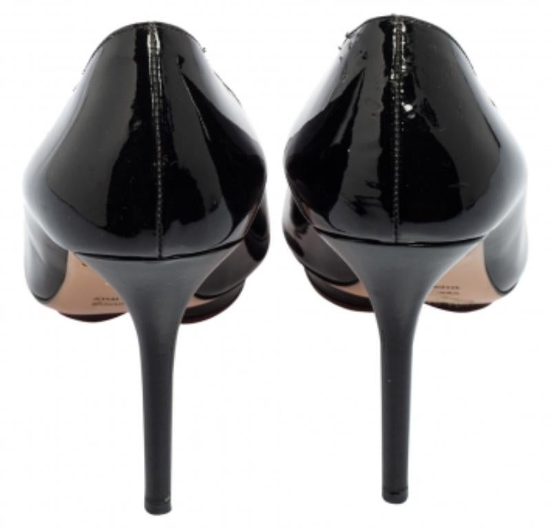 Charlotte Olympia - Escarpins à plateforme en cuir verni noir Taille 38 en vente 2