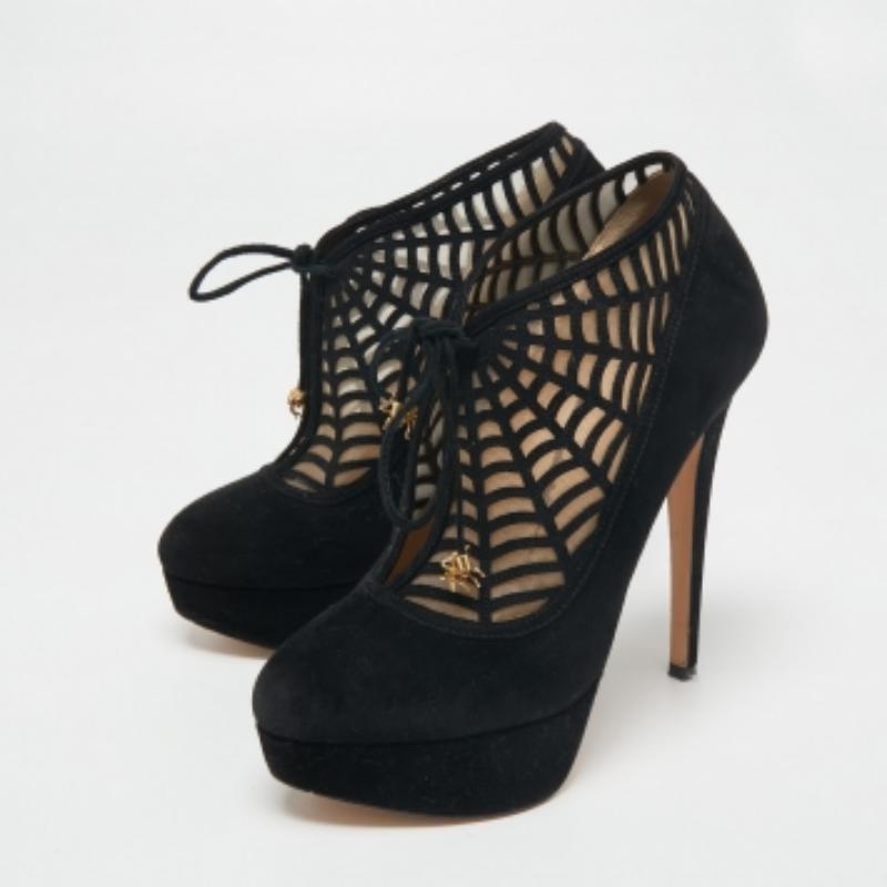 Charlotte Olympia Bottines Minerva Web en daim et maille noire taille 37 en vente 3
